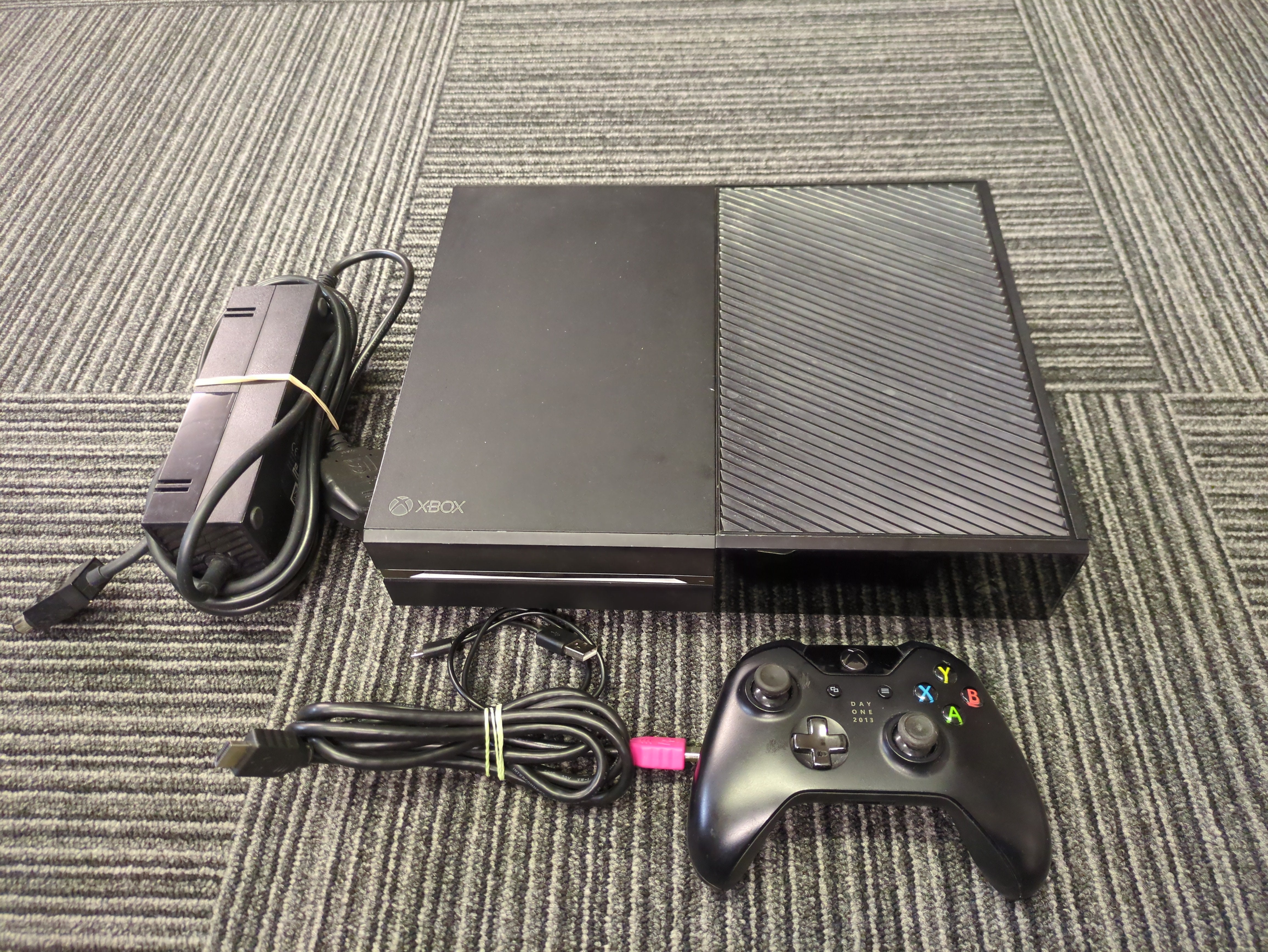Cyberpunk Xbox one x console 449.99 8BitBeyond – retro game store uk ...