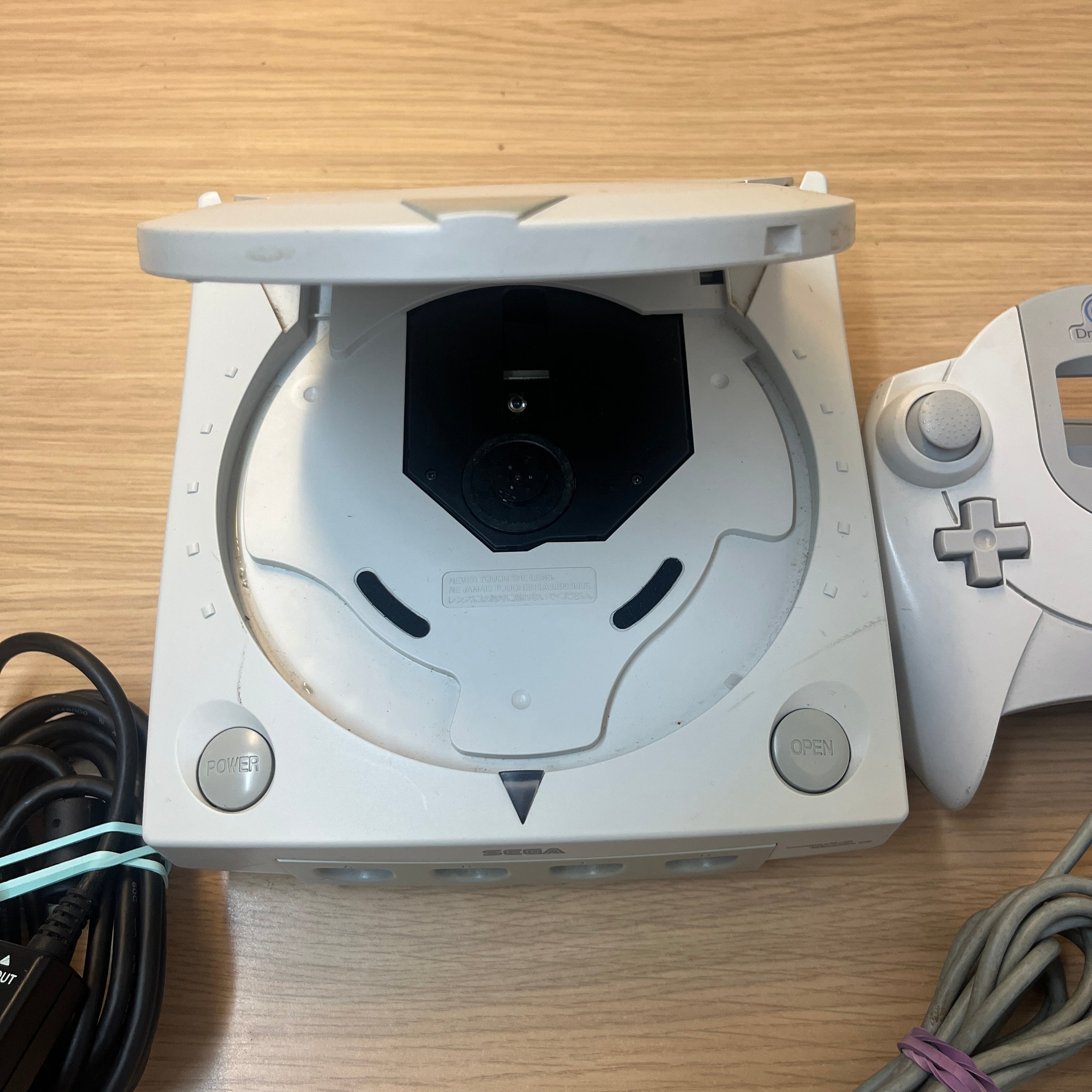 Sega Dreamcast Console