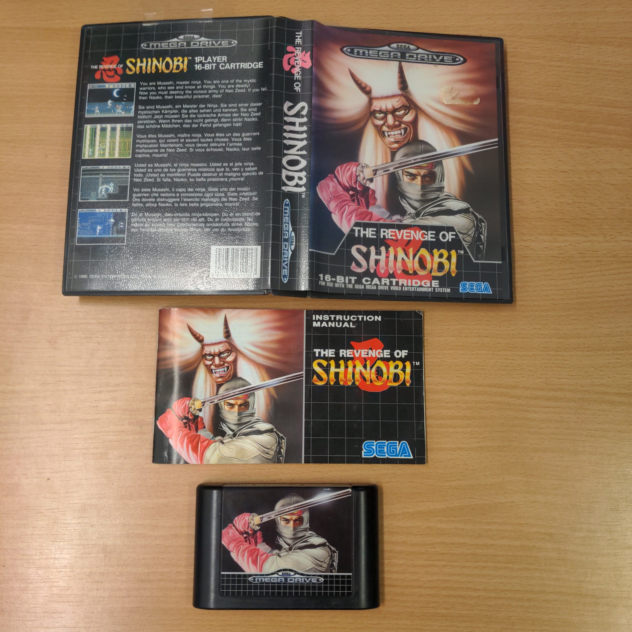 The Revenge of Shinobi Sega Mega Drive game complete