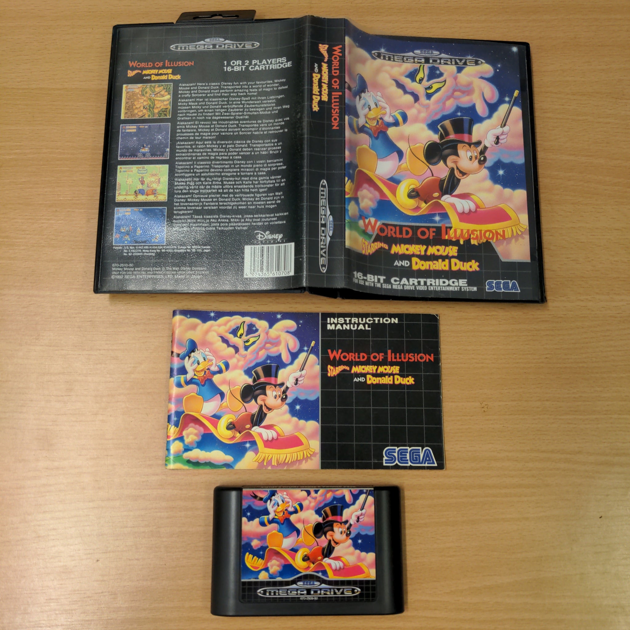World of Illusion starring Mickey Mouse and Donald Duck (Disney's) Sega Mega Drive game complete