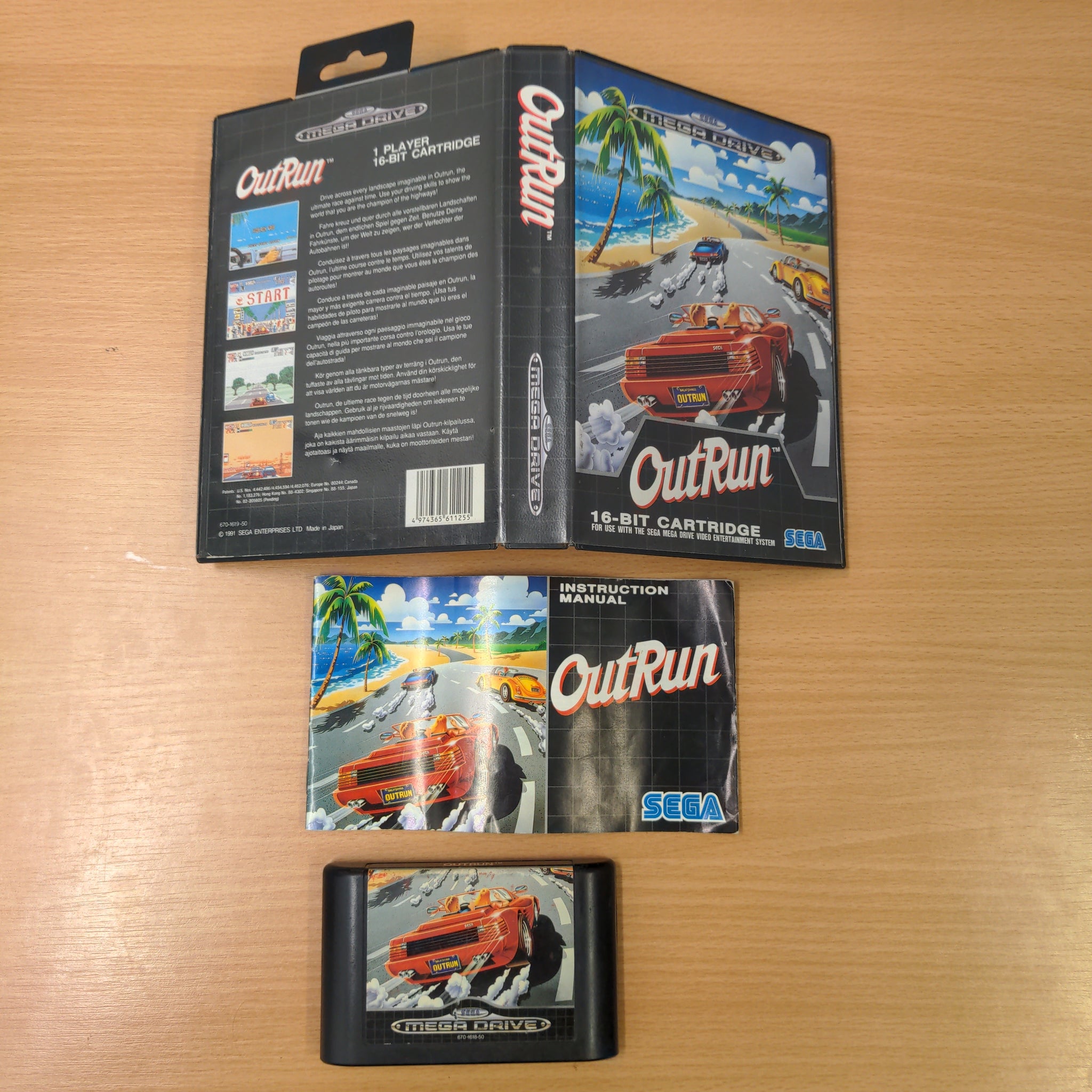 OutRun Sega Mega Drive game