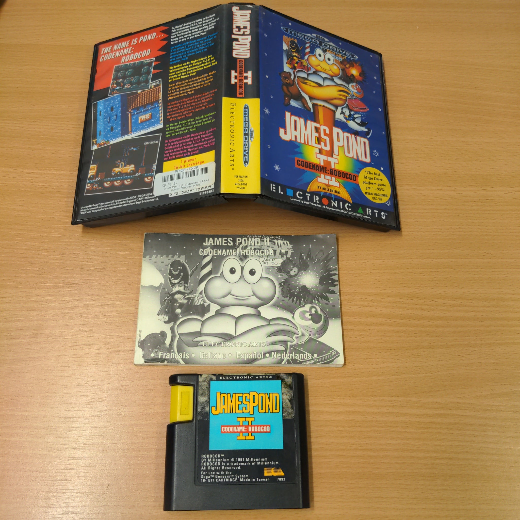 James Pond II: Codename Robocod Sega Mega Drive game complete