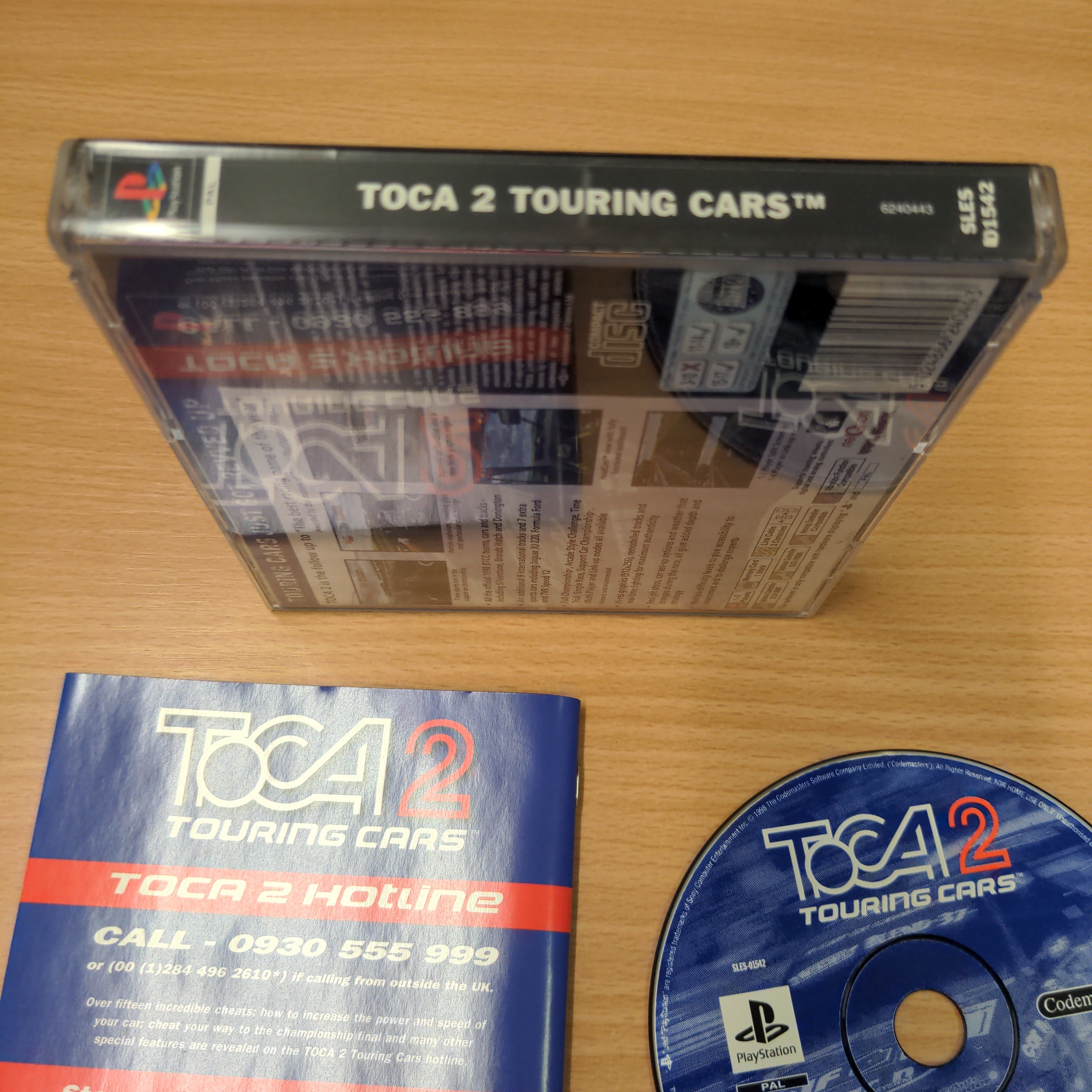 TOCA 2 Touring Cars Sony PS1 game