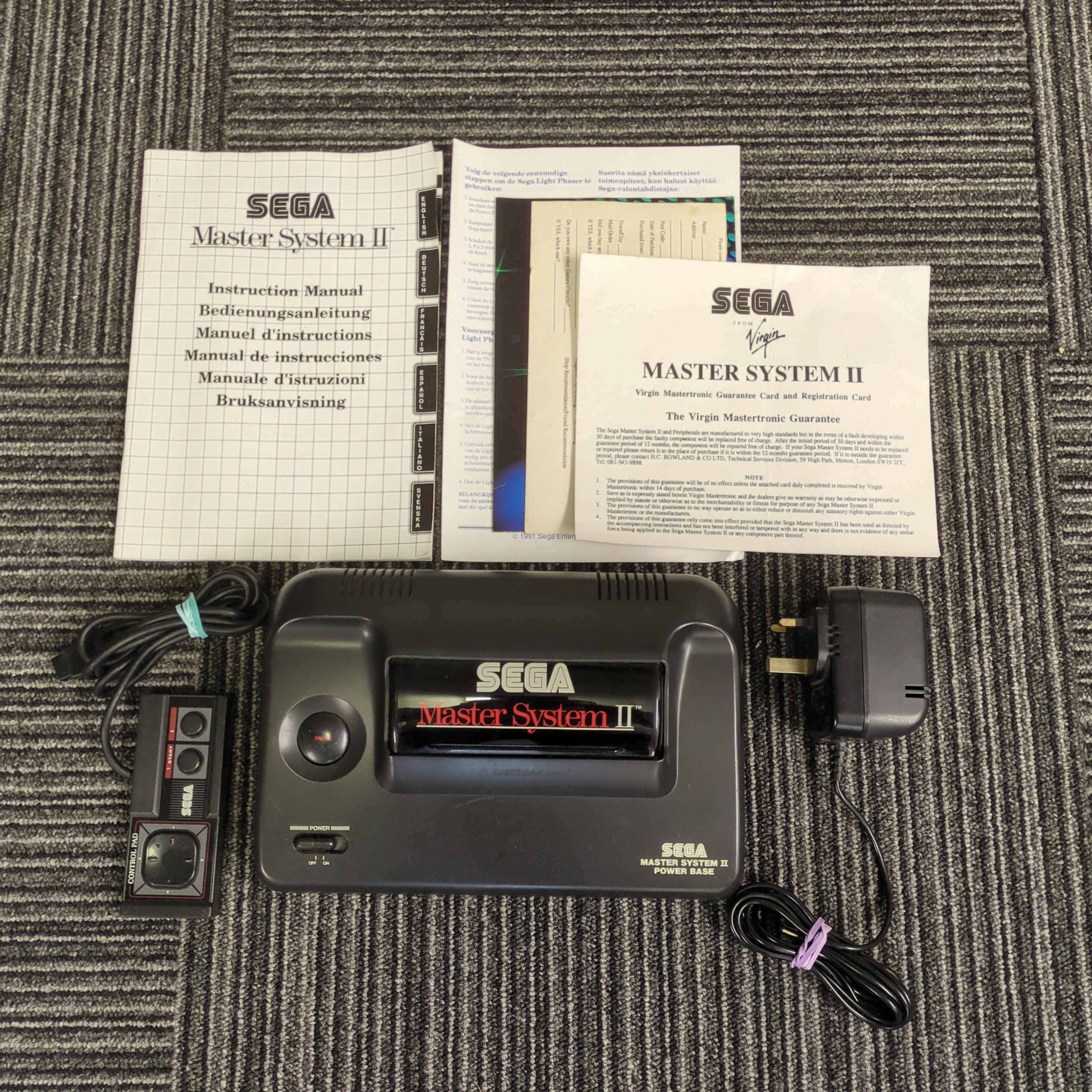 Sega Master System II Console boxed with Sonic The Hedgehog built-in