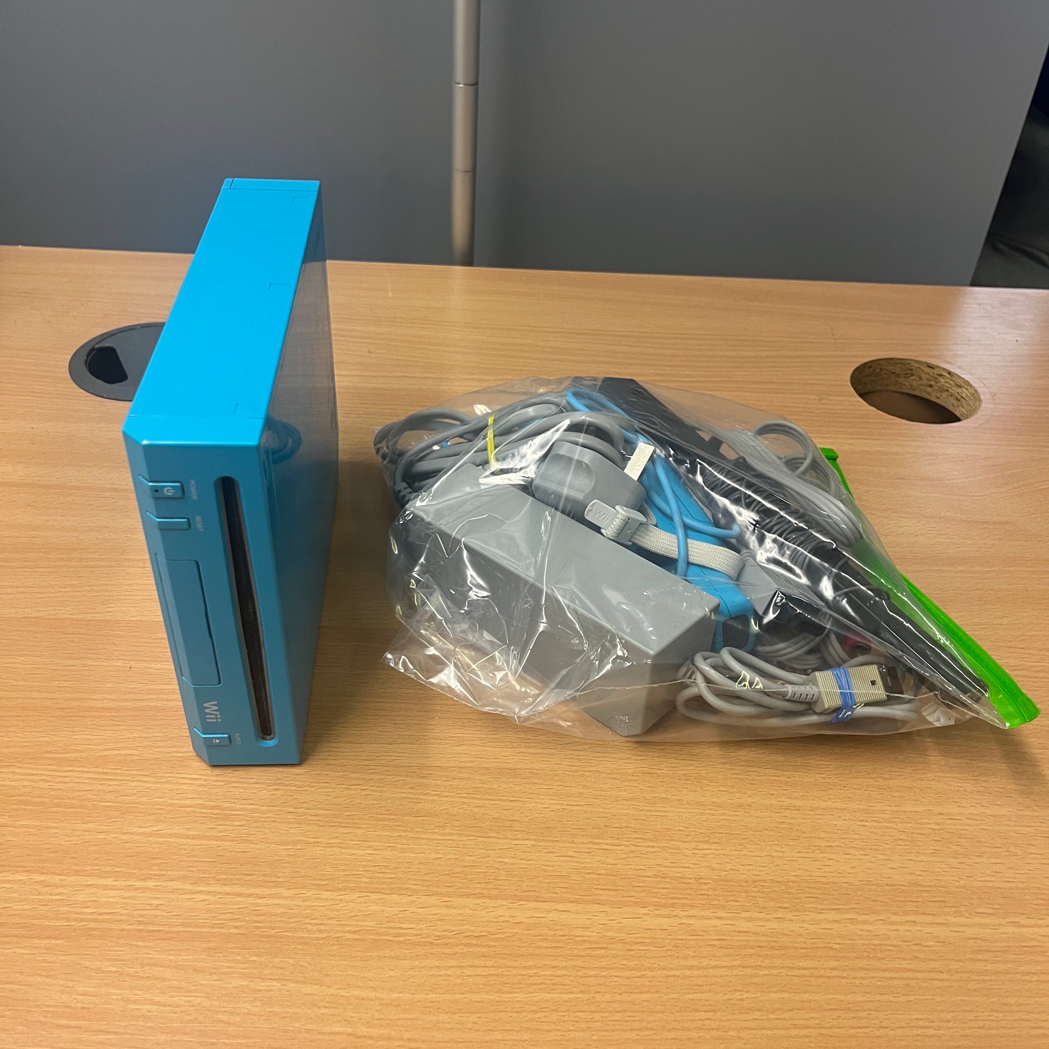 Wii v2 discount