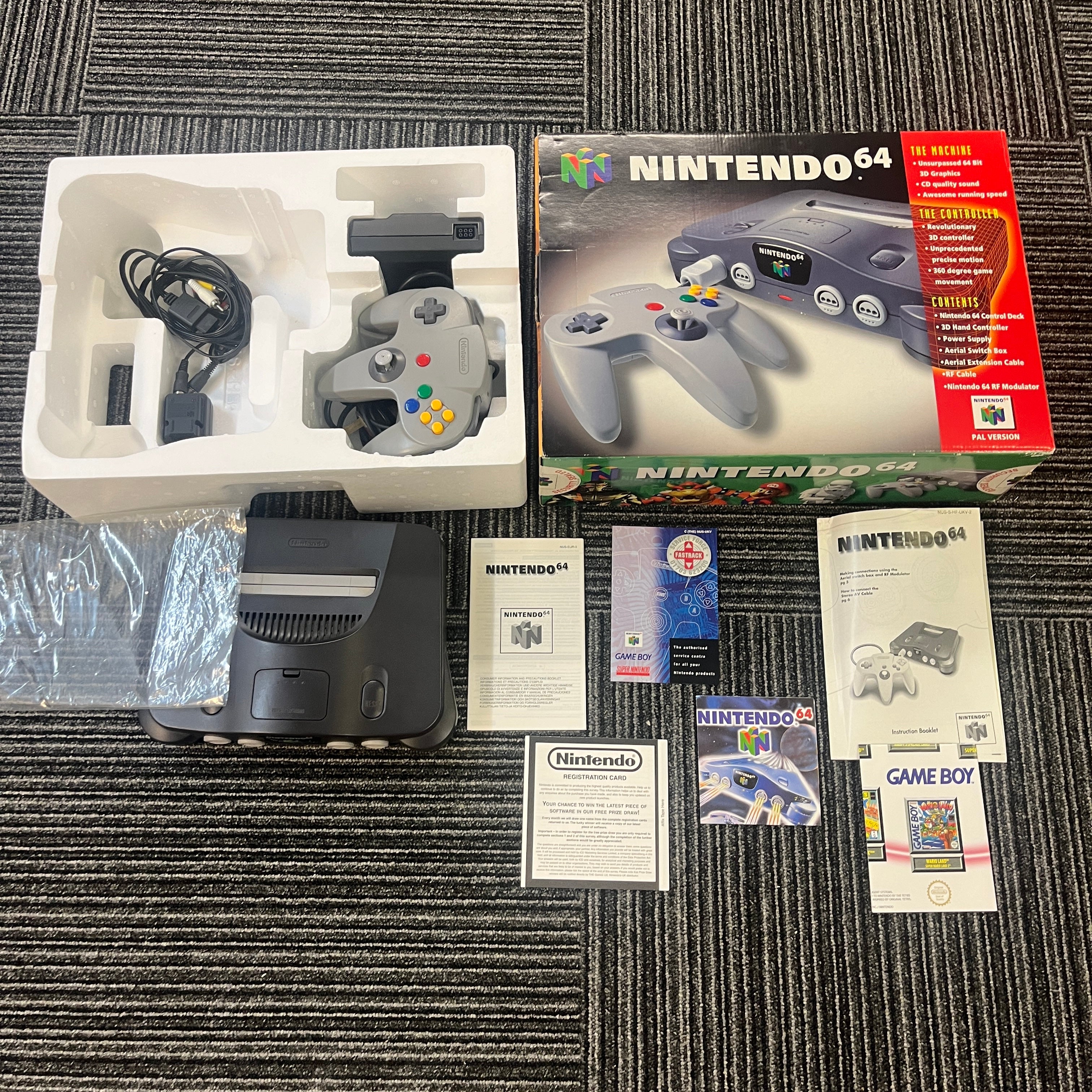 Nintendo 64 N64 Console boxed