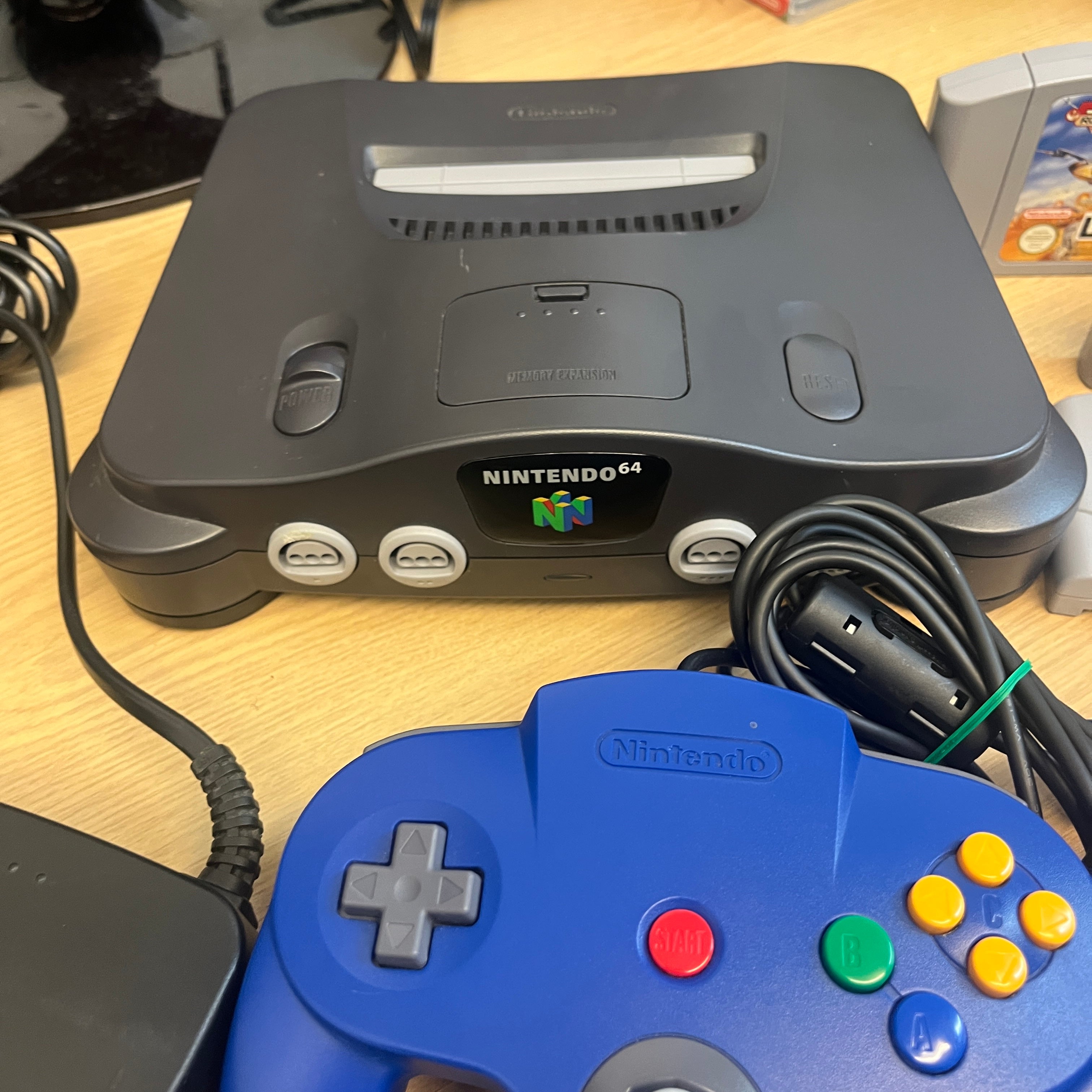 Nintendo 64 N64 Console bundle