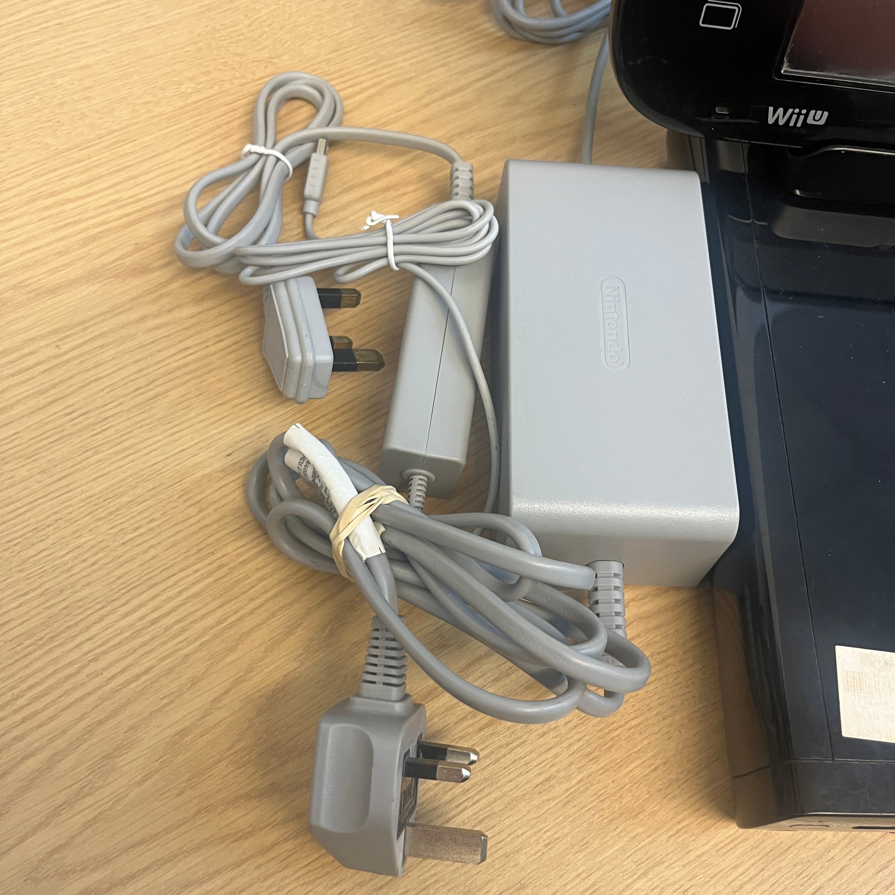 Nintendo Wii U Premium Console 32GB Black