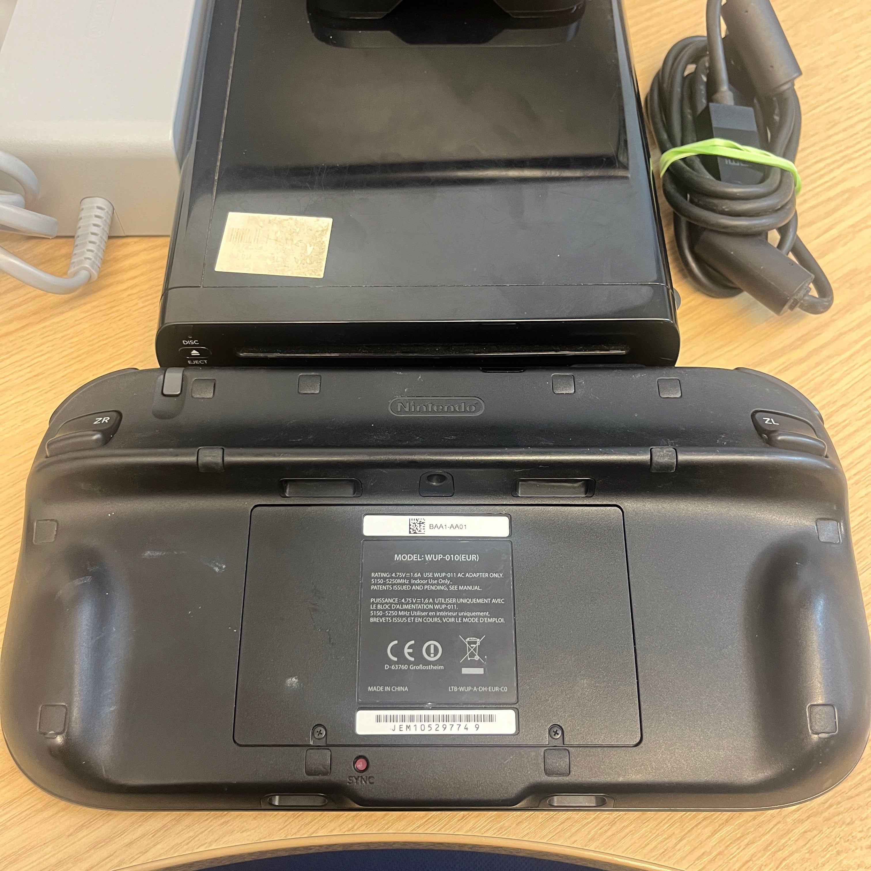 Nintendo Wii U Premium Console 32GB Black