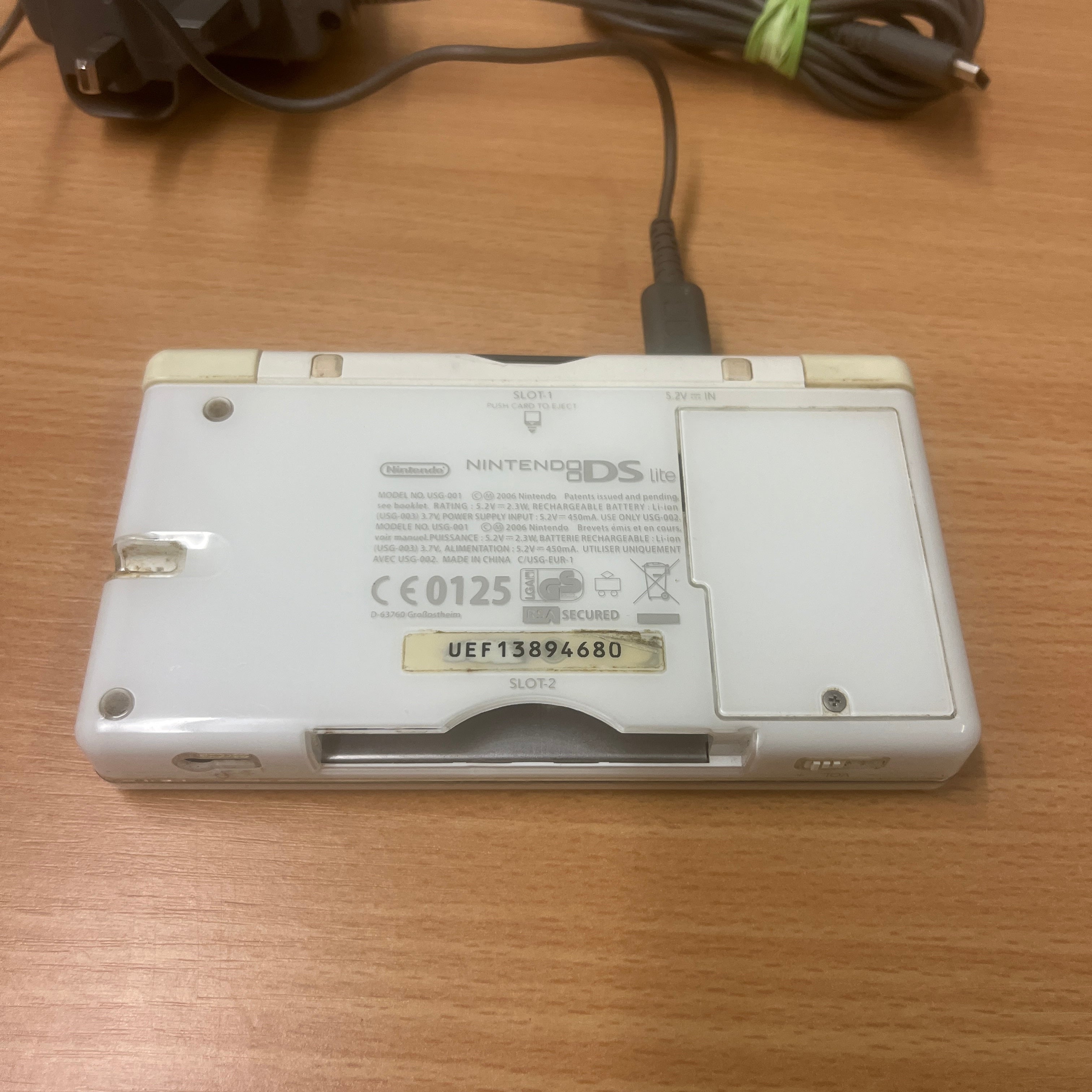 Nintendo DS Lite White handheld