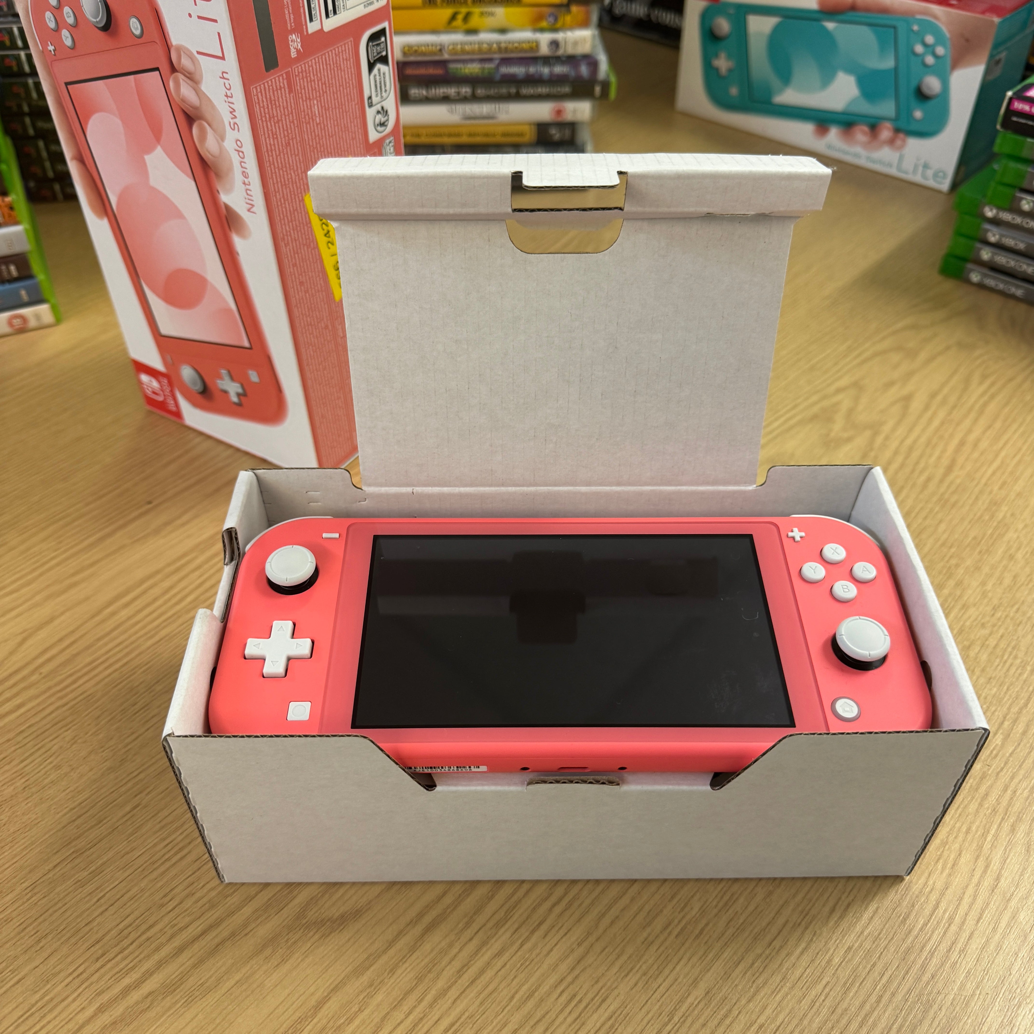 Nintendo switch lite console pink boxed
