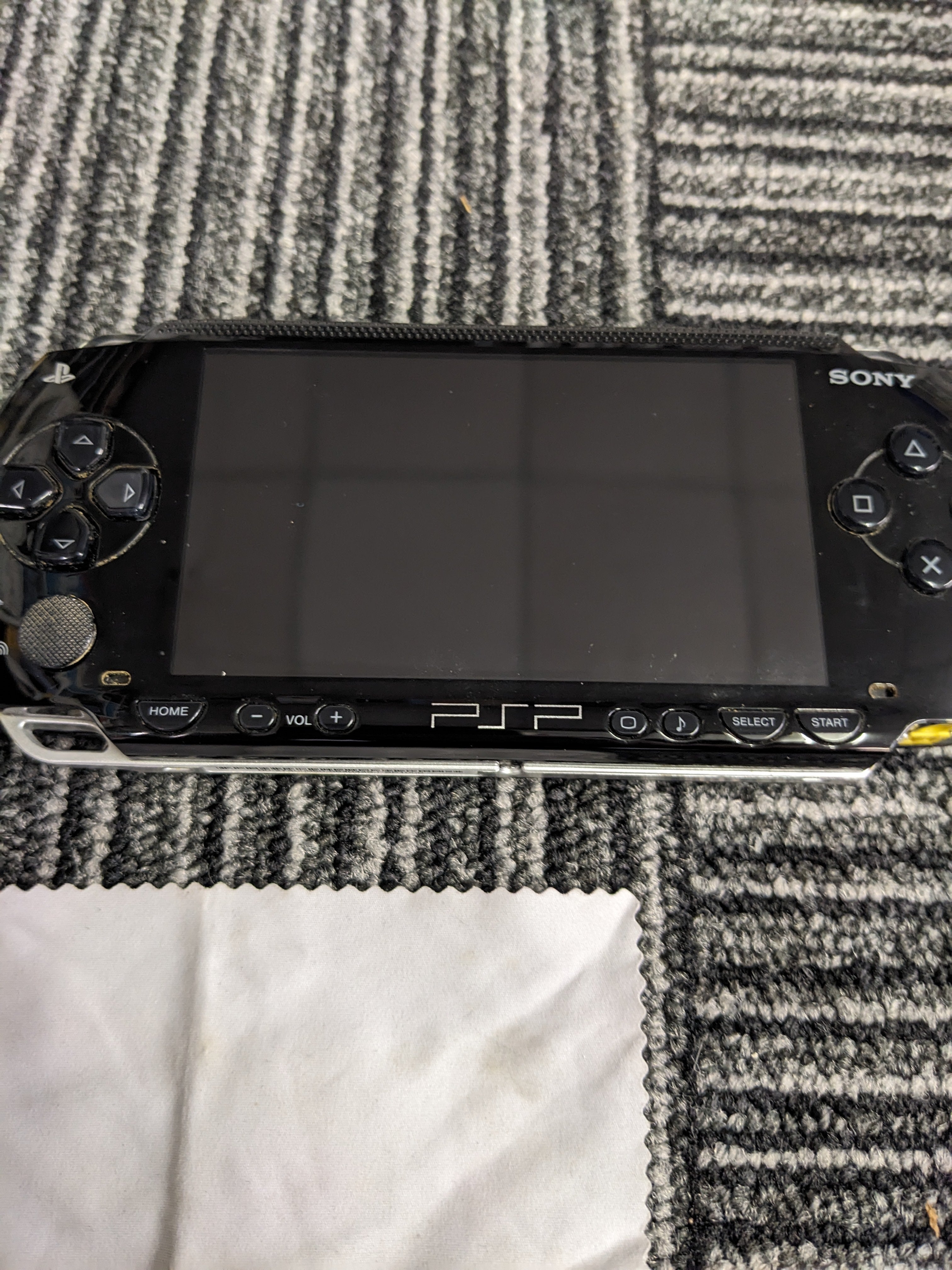 Sony PlayStation Portable PSP 1000 Console Value Pack boxed
