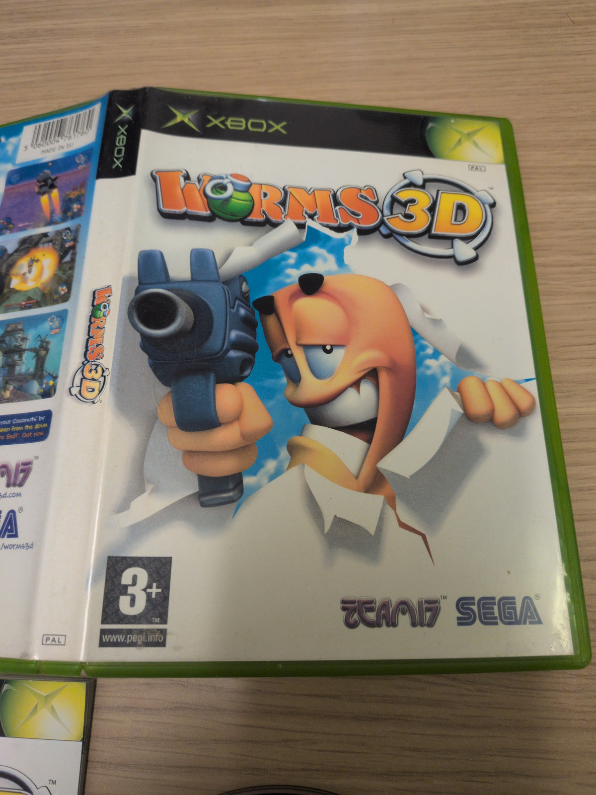 Worms 3D original Xbox game