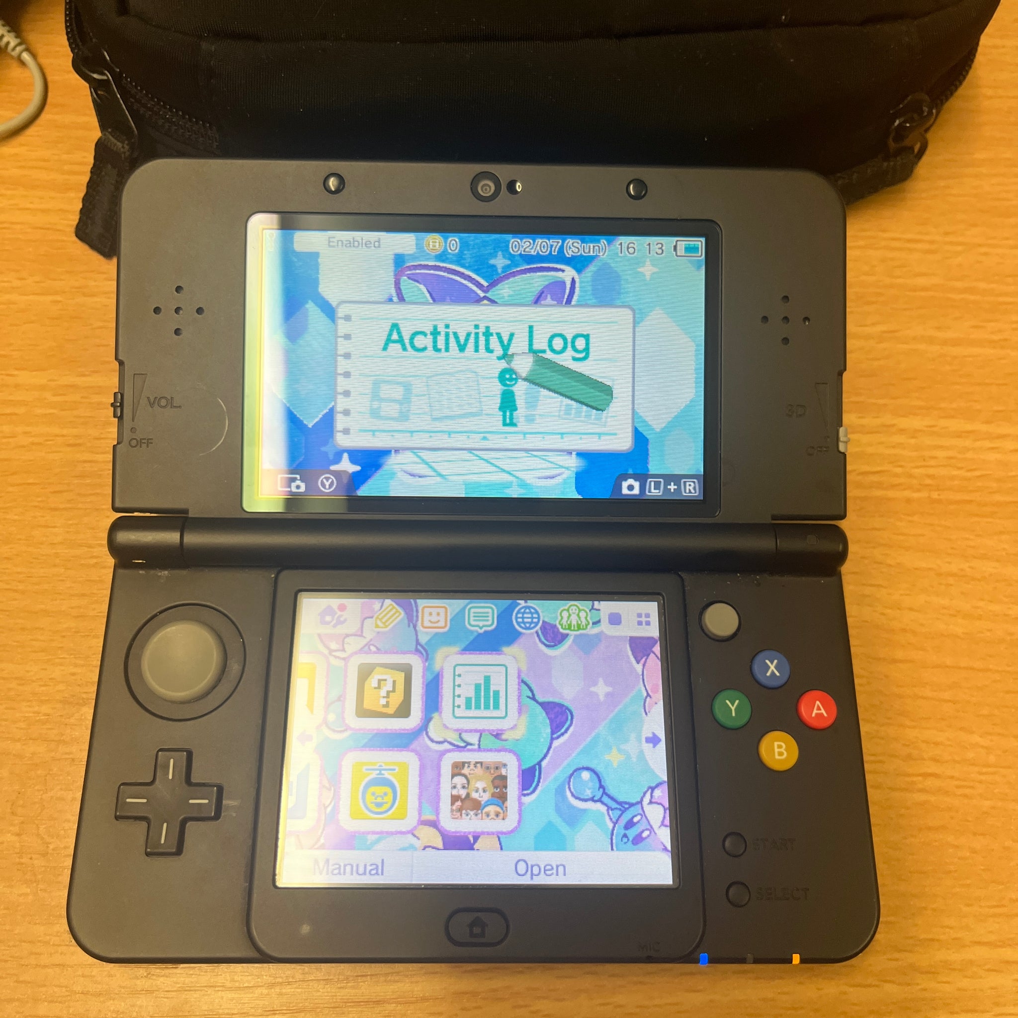 New Nintendo 3ds console with yoshi cover plates Nintendo