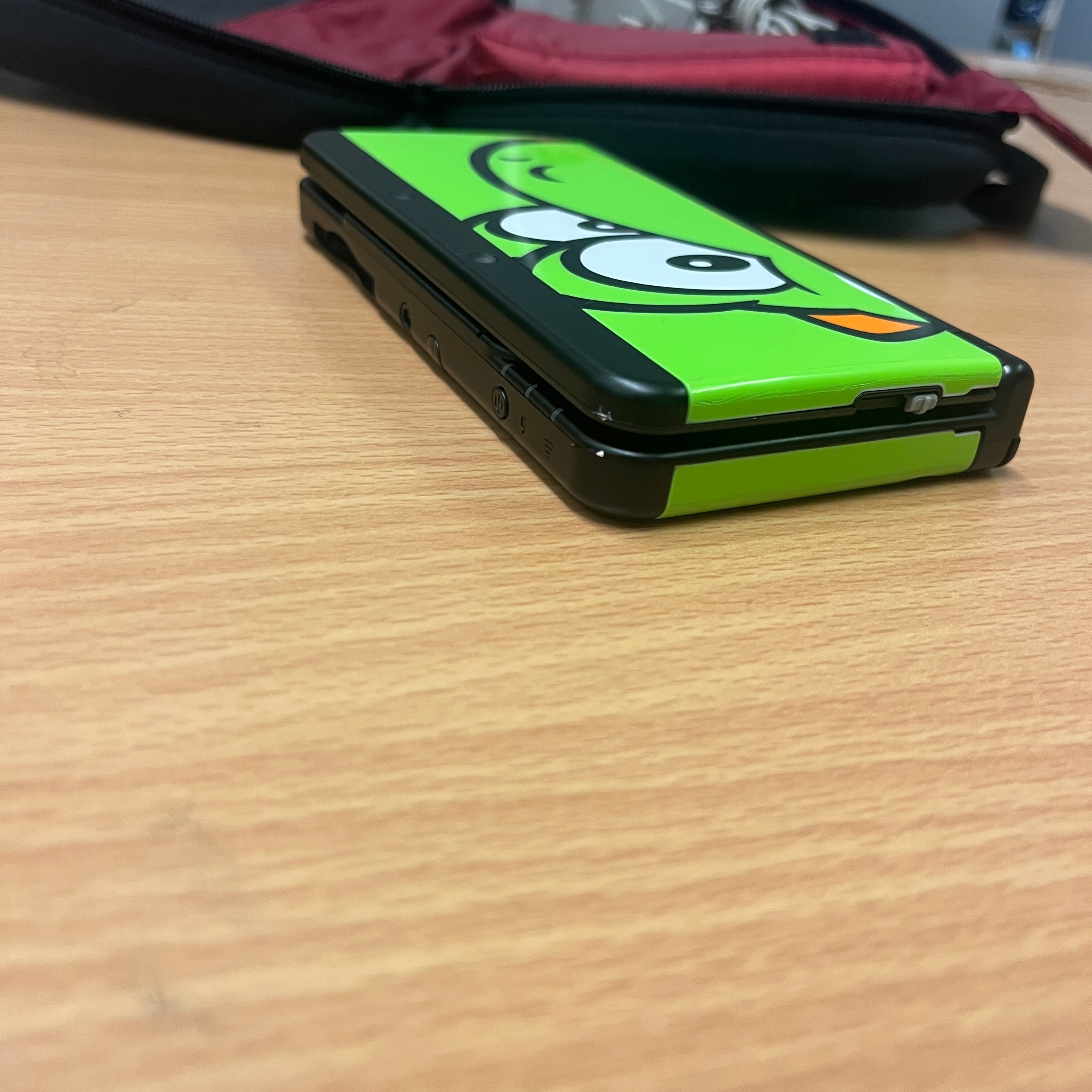 New Nintendo 3ds console with yoshi cover plates Nintendo