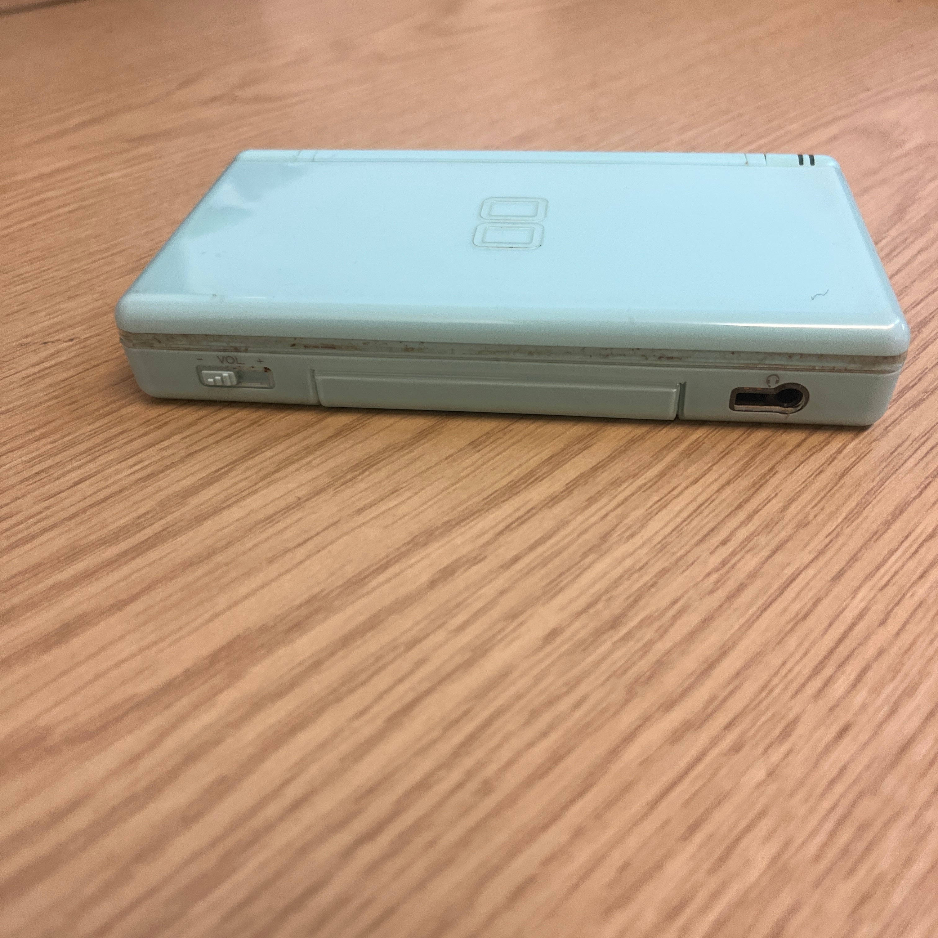 Nintendo DS Lite Turquoise handheld