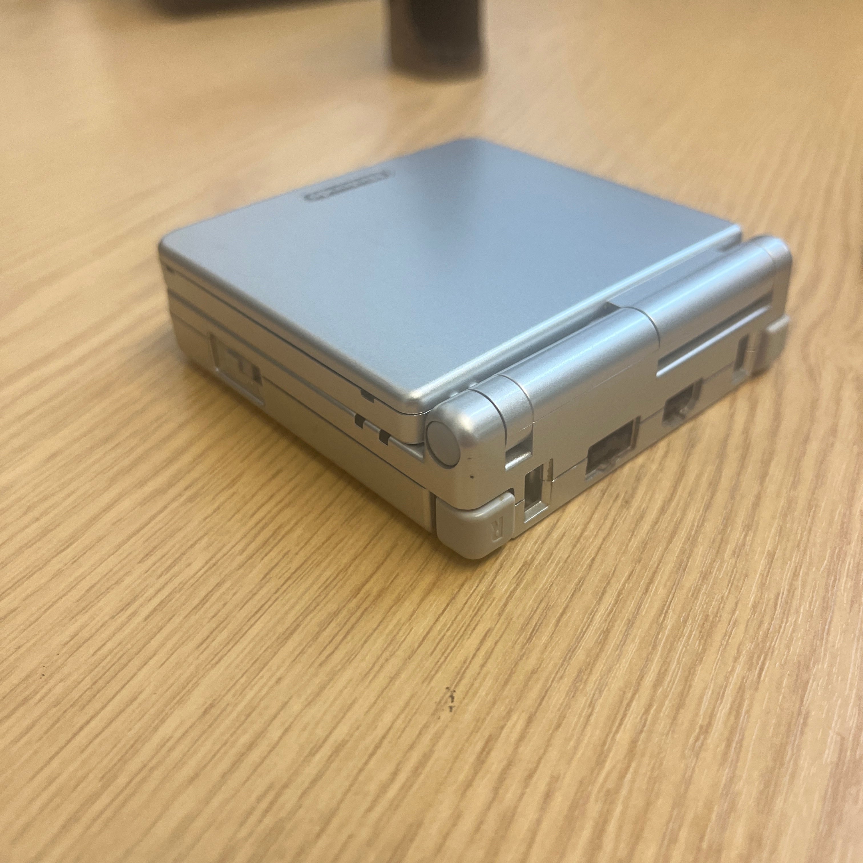 Nintendo Game Boy Advance SP GBA Console Silver handheld – retro