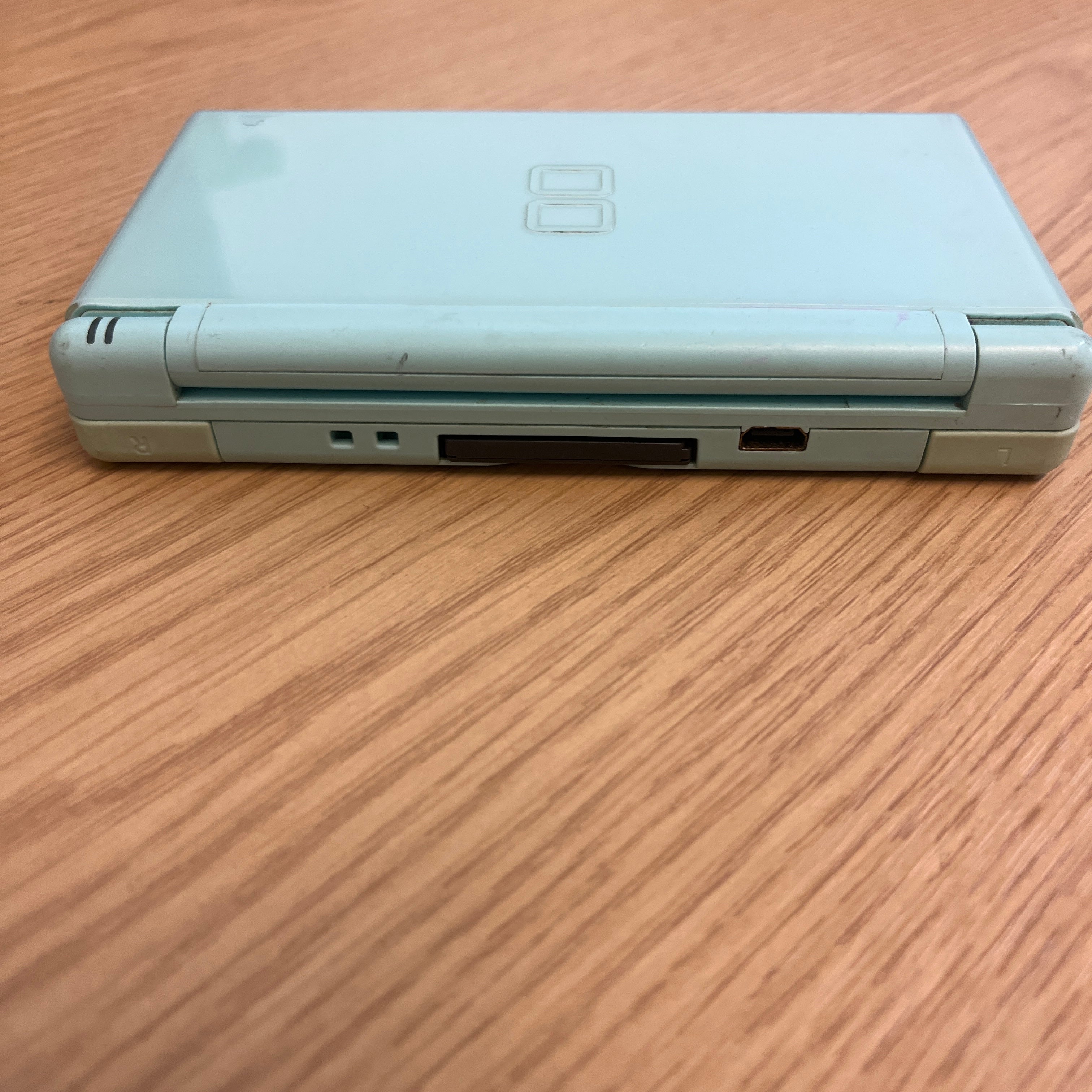 Nintendo DS Lite Turquoise handheld