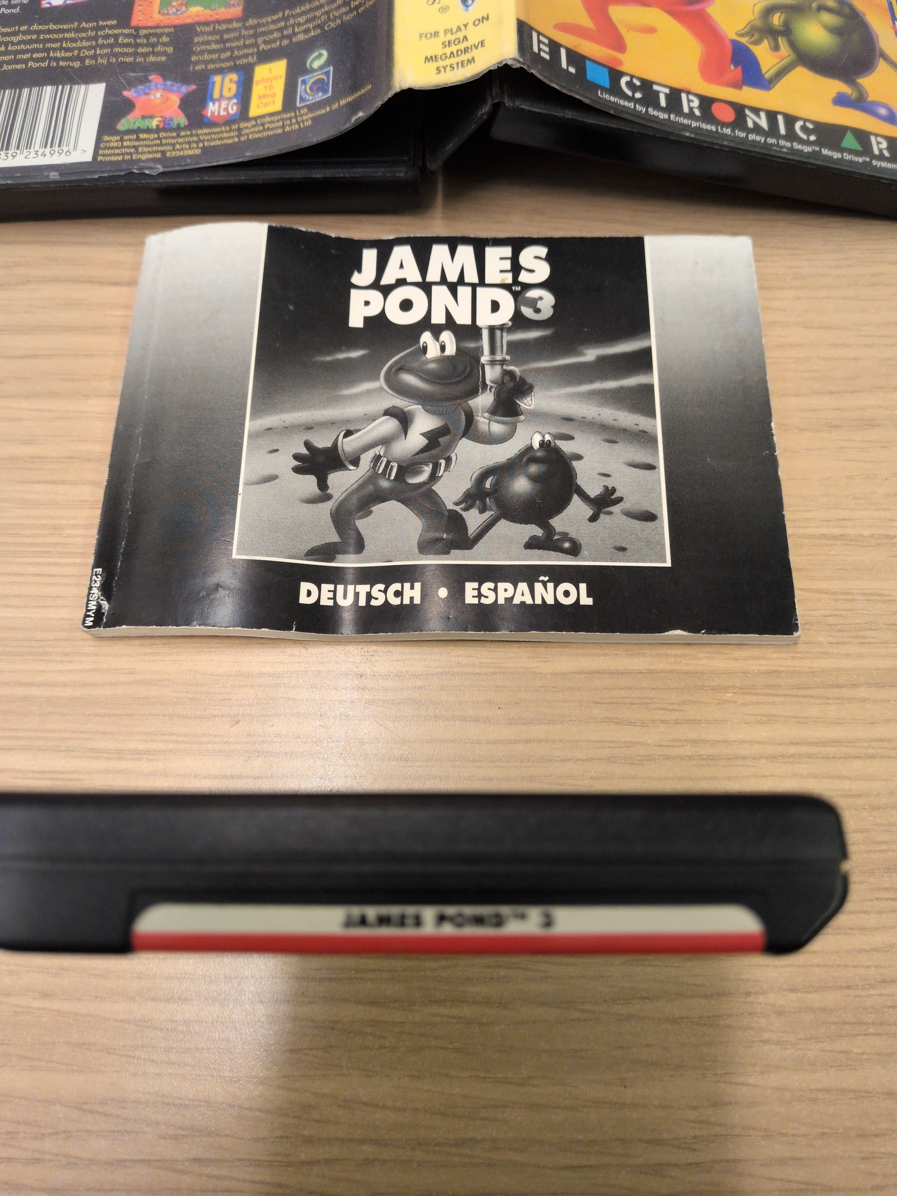 James Pond 3: Operation Starfish Sega Mega Drive game