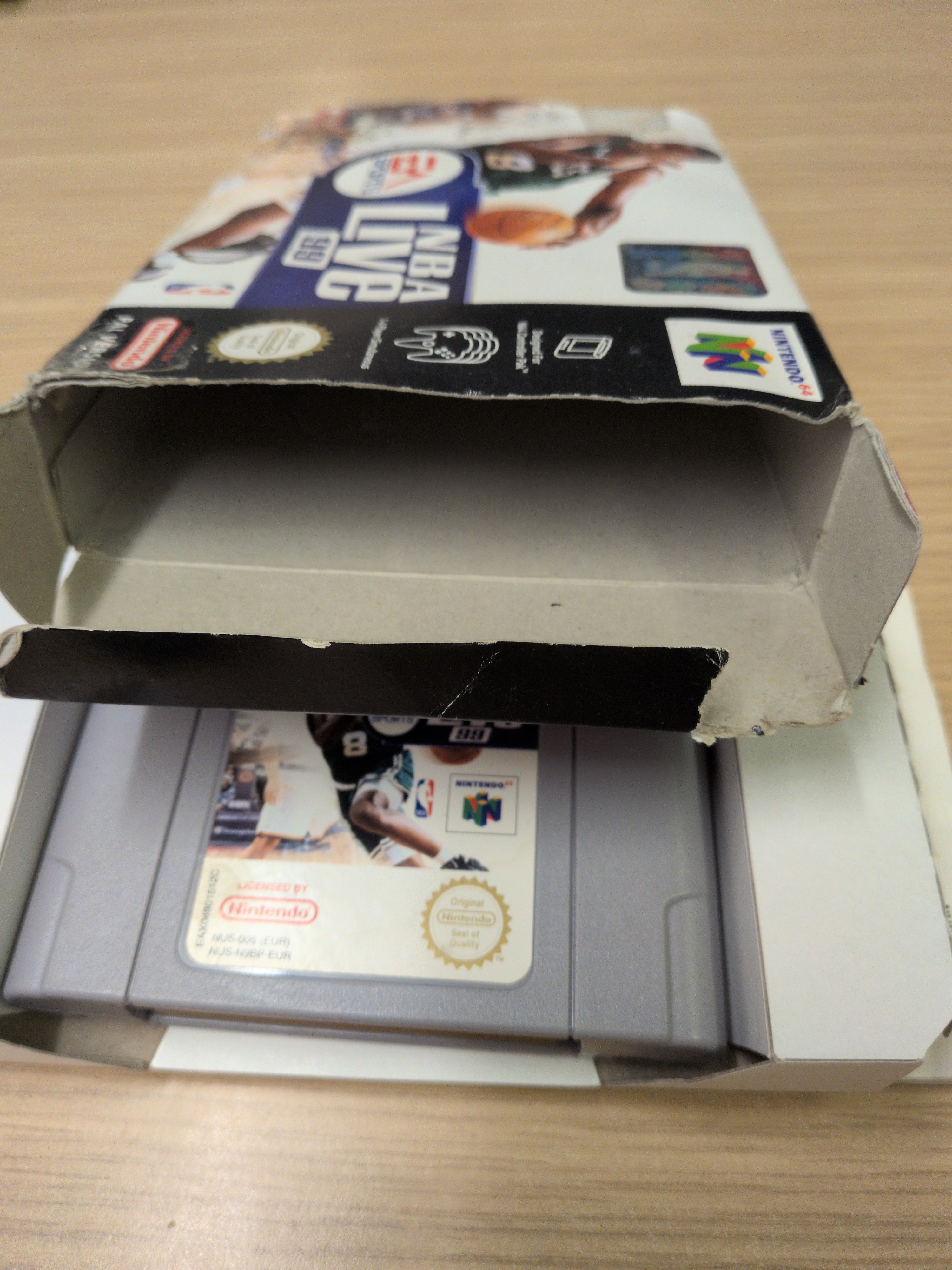 NBA Live 99 Nintendo N64 game