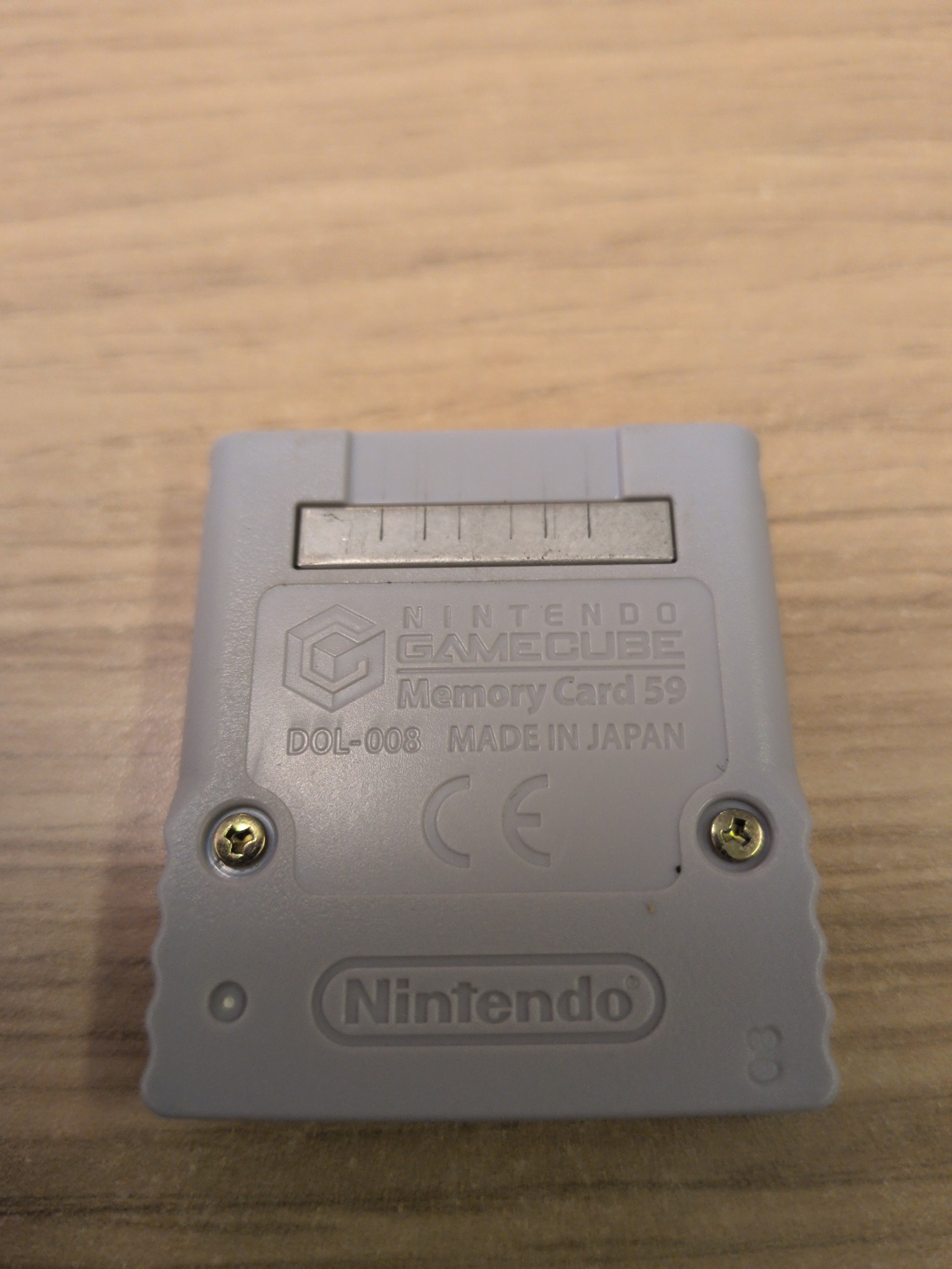 Nintendo GameCube Official  Memory Card 59 DOL-008 0.5MB