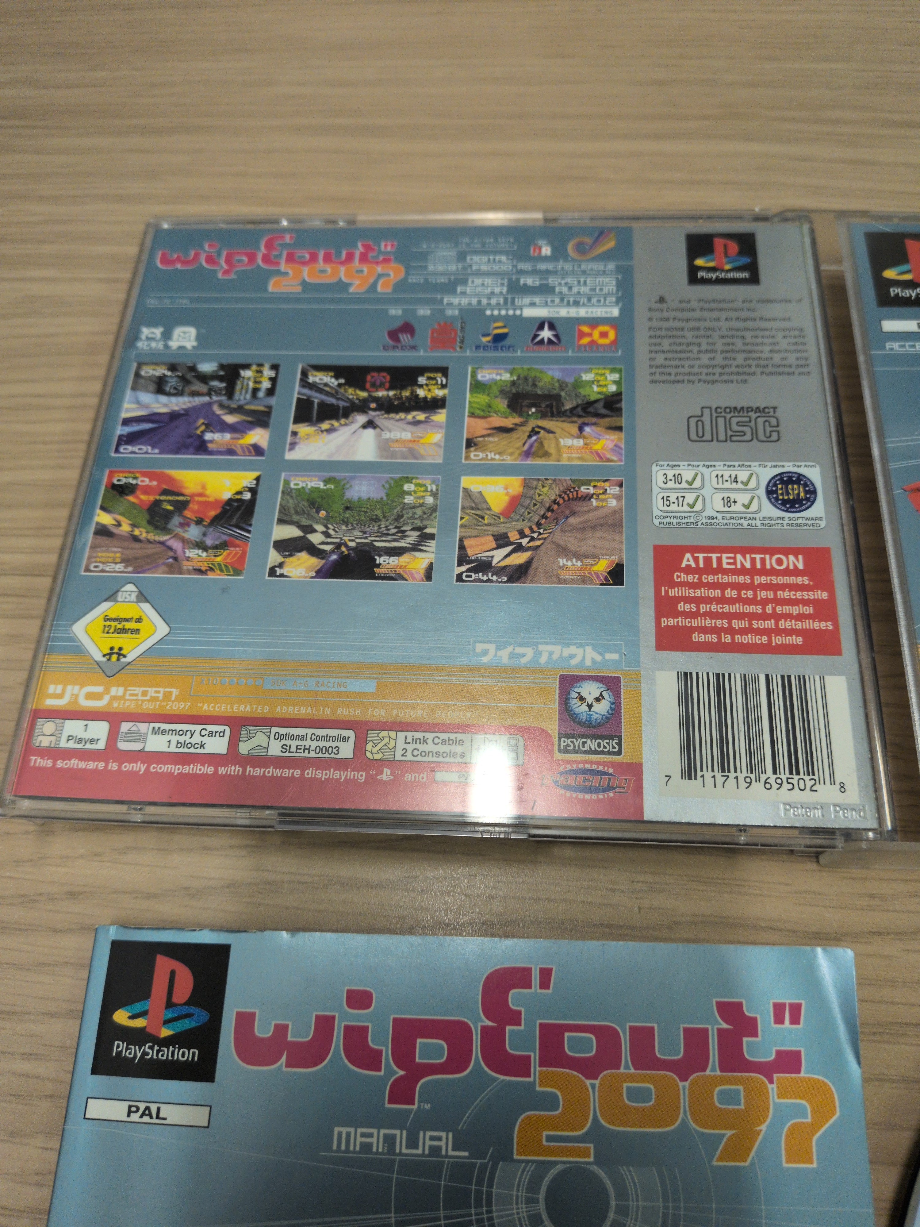Wipeout 2097 Platinum Sony PS1 game