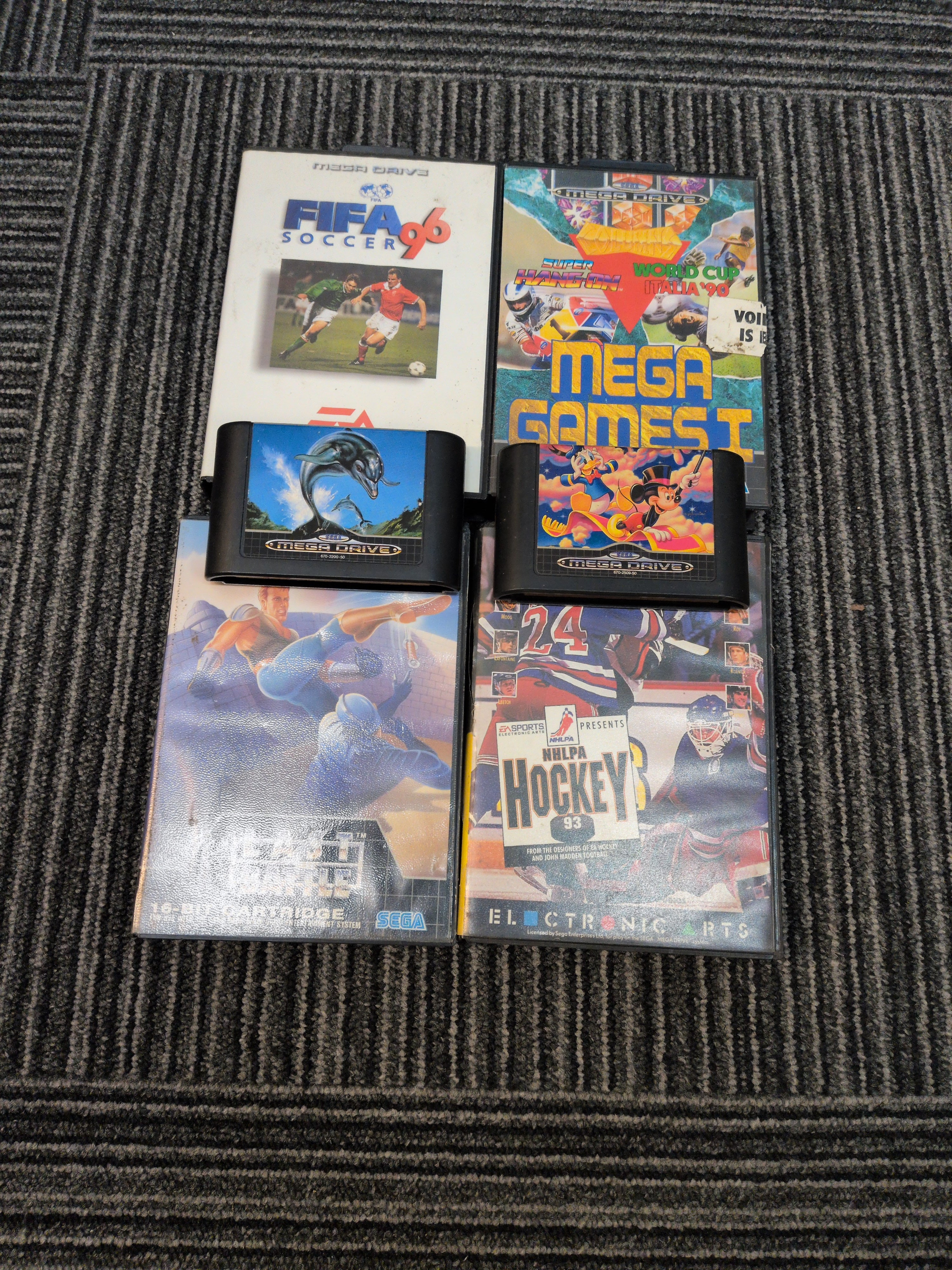 Sega Mega Drive Console & Games bundle 2 (Model 1)