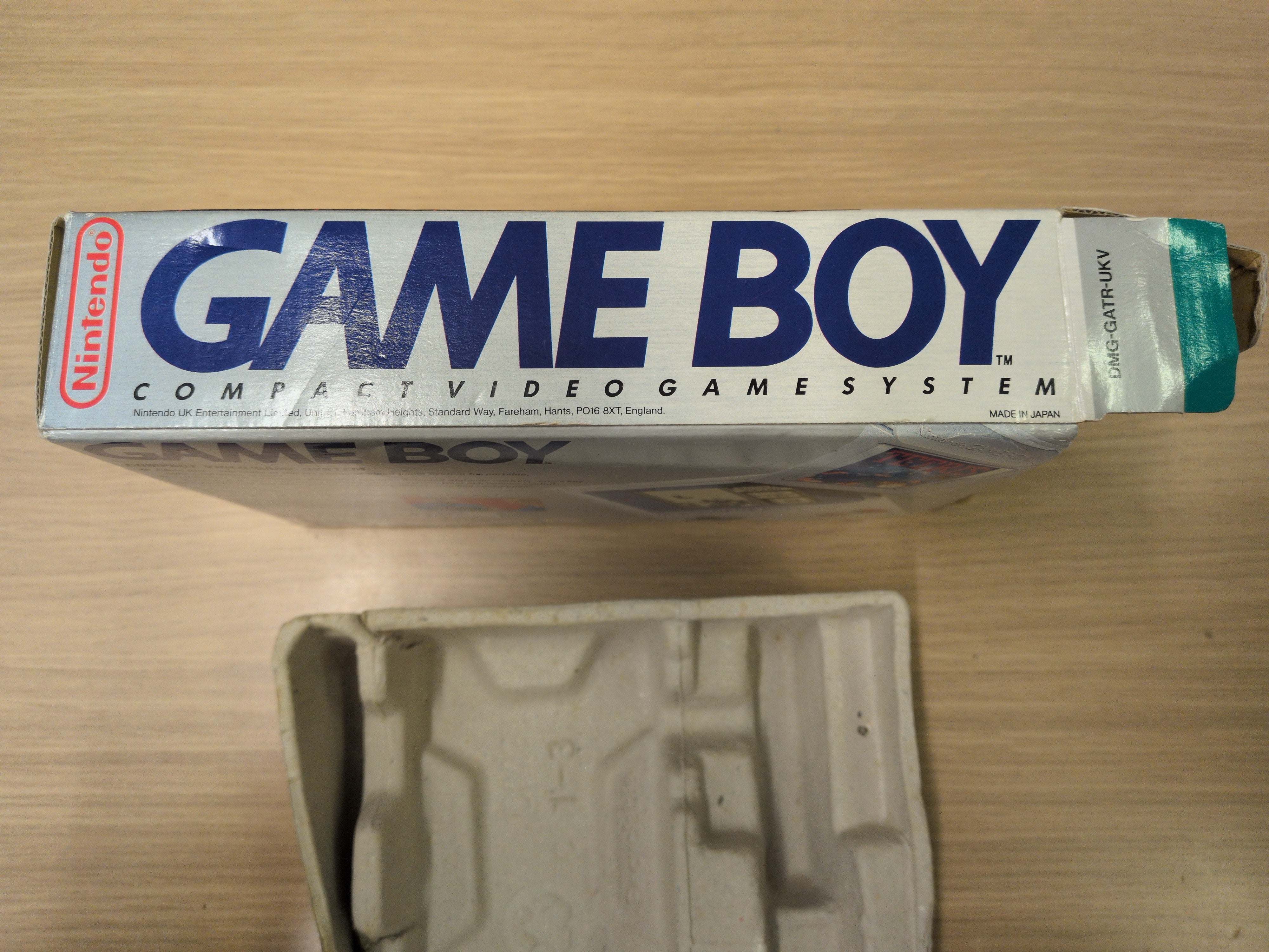 Nintendo Game Boy Handheld Console DMG-01 Super Mario Land Pak boxed