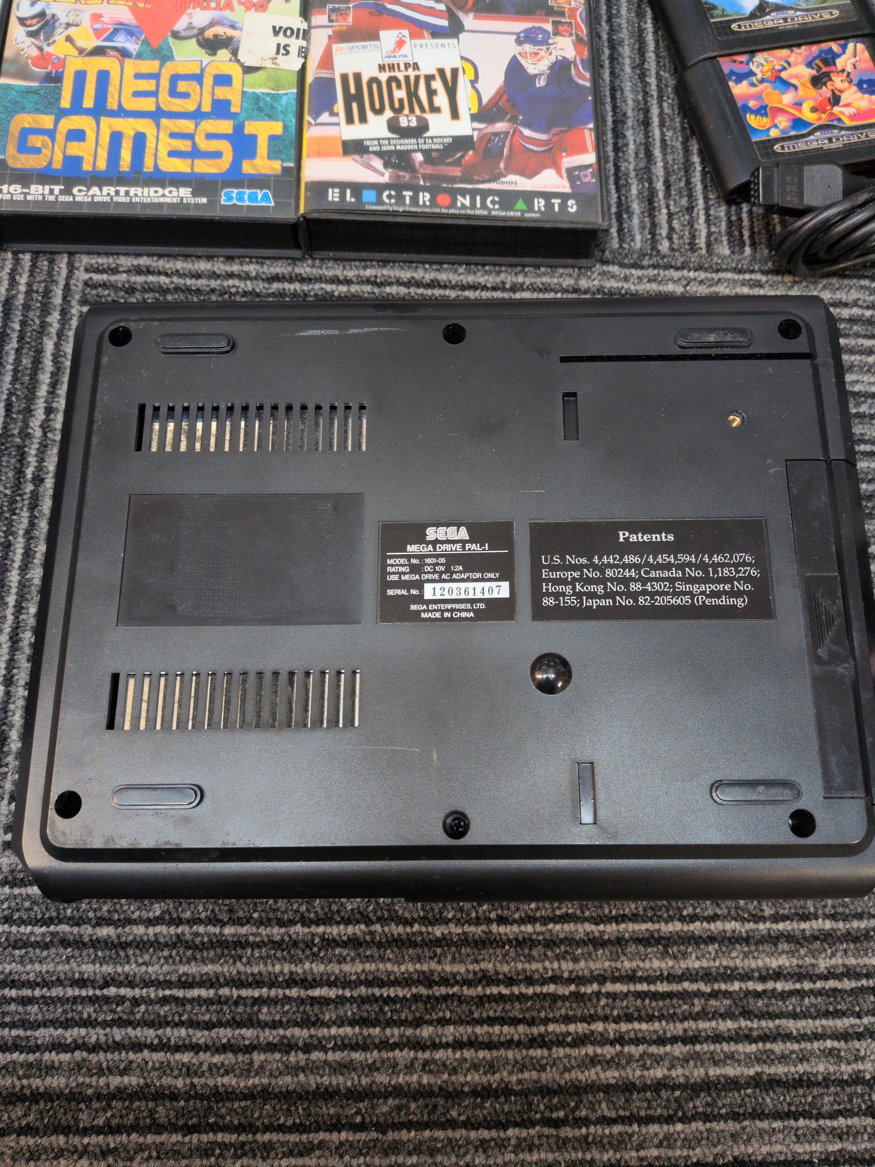 Sega Mega Drive Console & Games bundle 2 (Model 1)