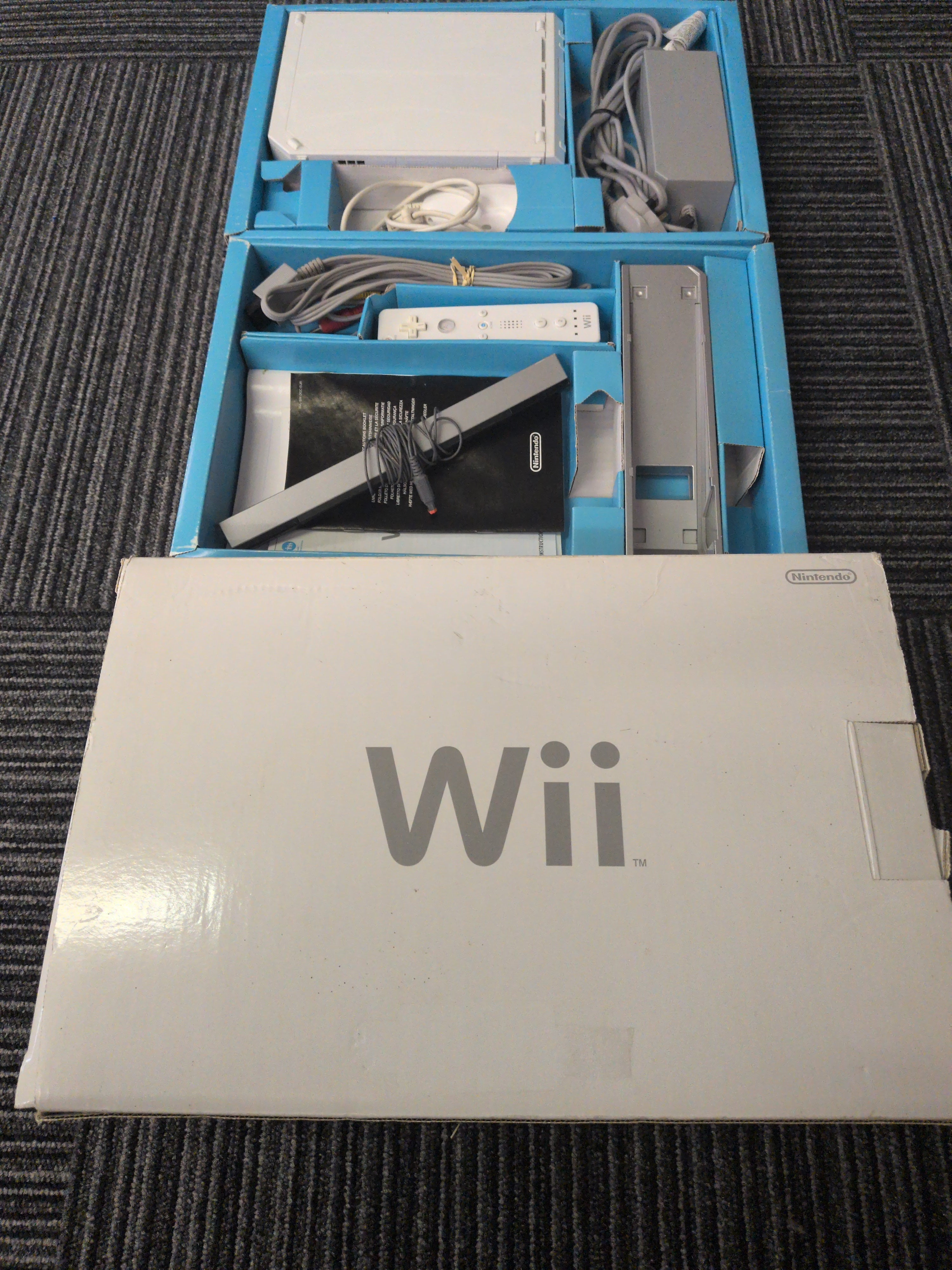 Nintendo Wii Console White boxed