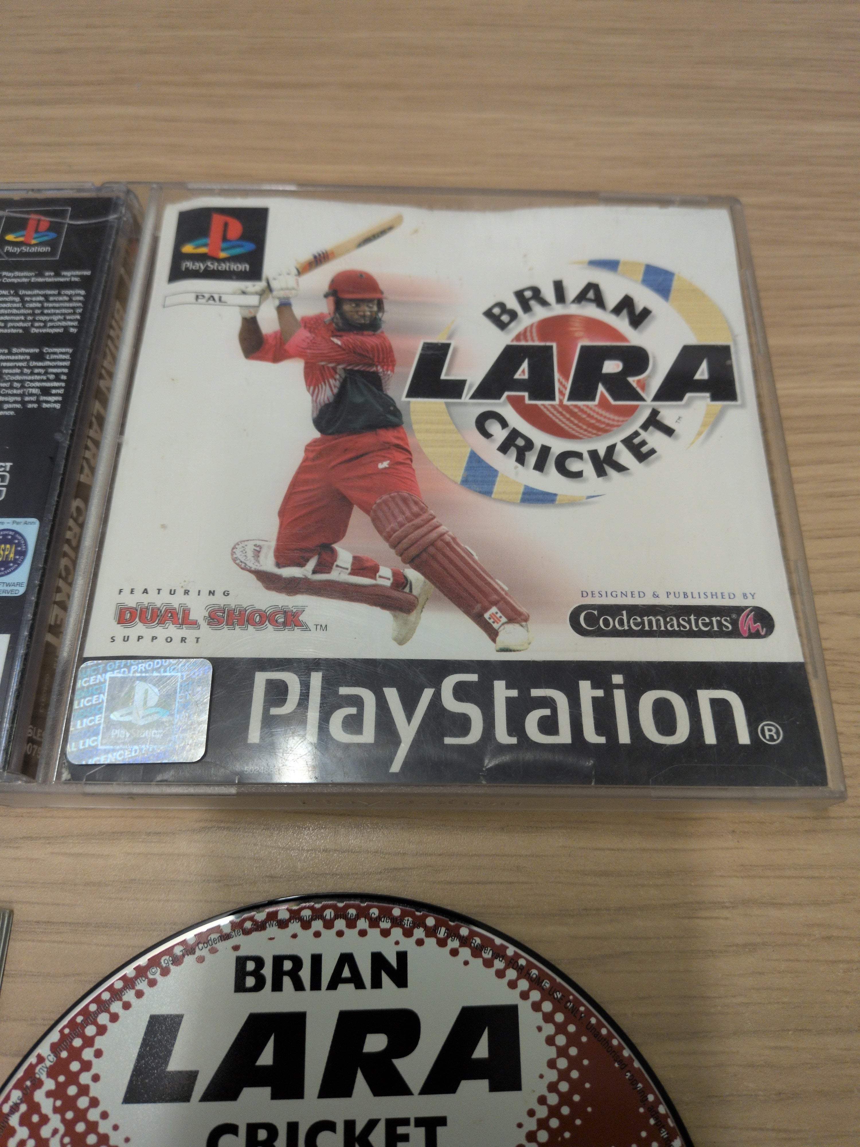 Brian Lara Cricket Sony PS1 game
