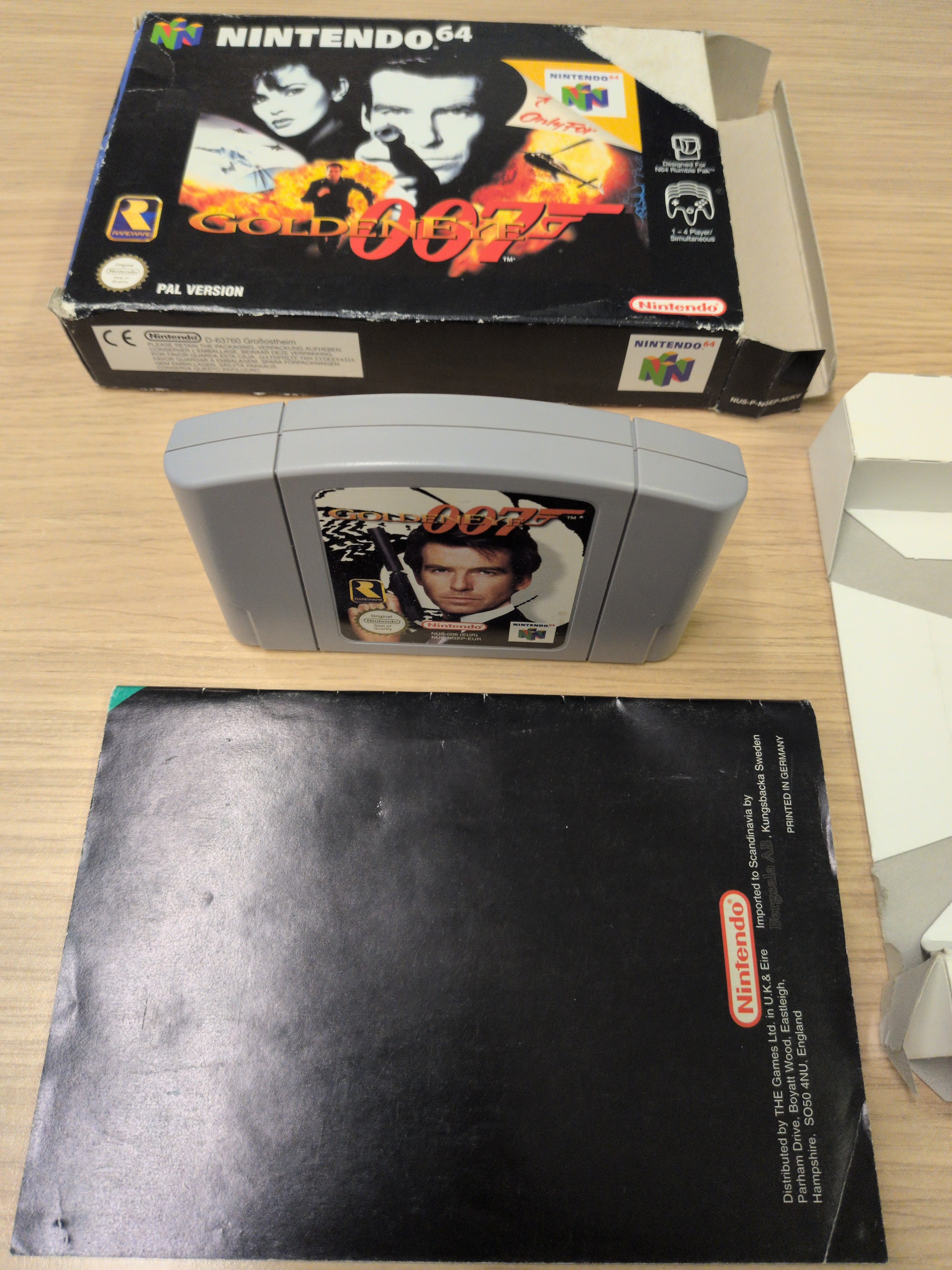 Goldeneye 007 Nintendo N64 game