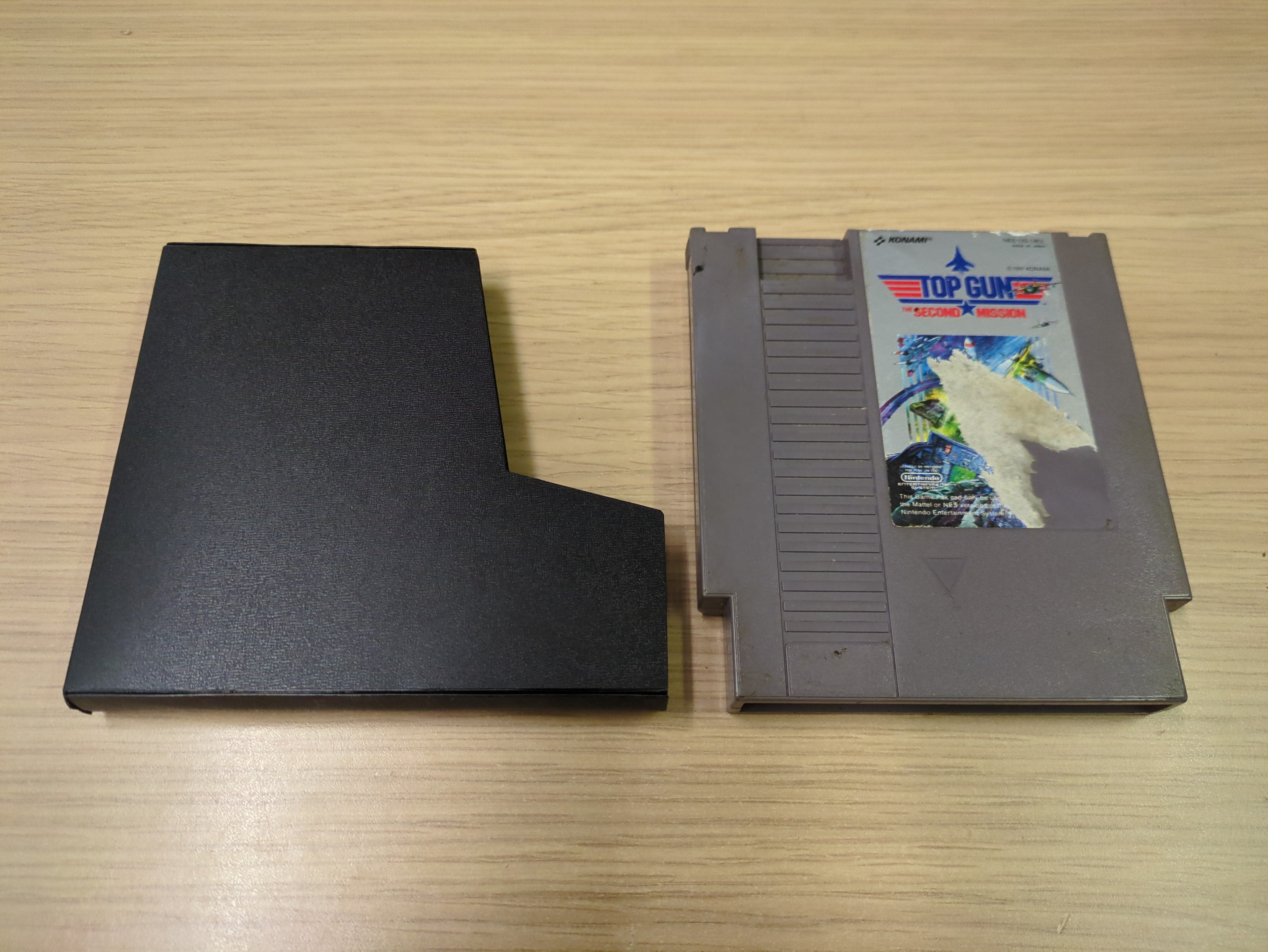 Top Gun Nintendo NES game cart only