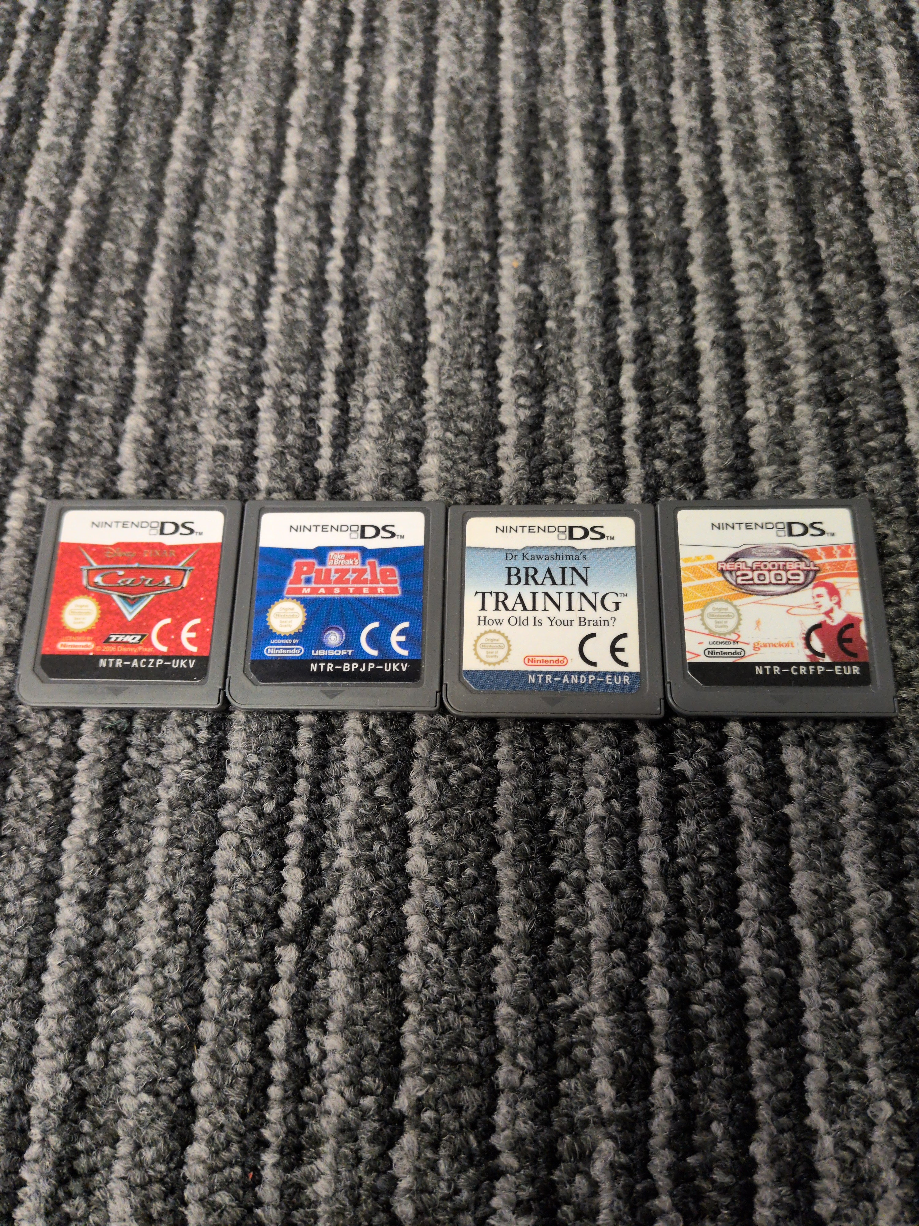 Nintendo DSi XL Handheld Wine Red & Games Bundle