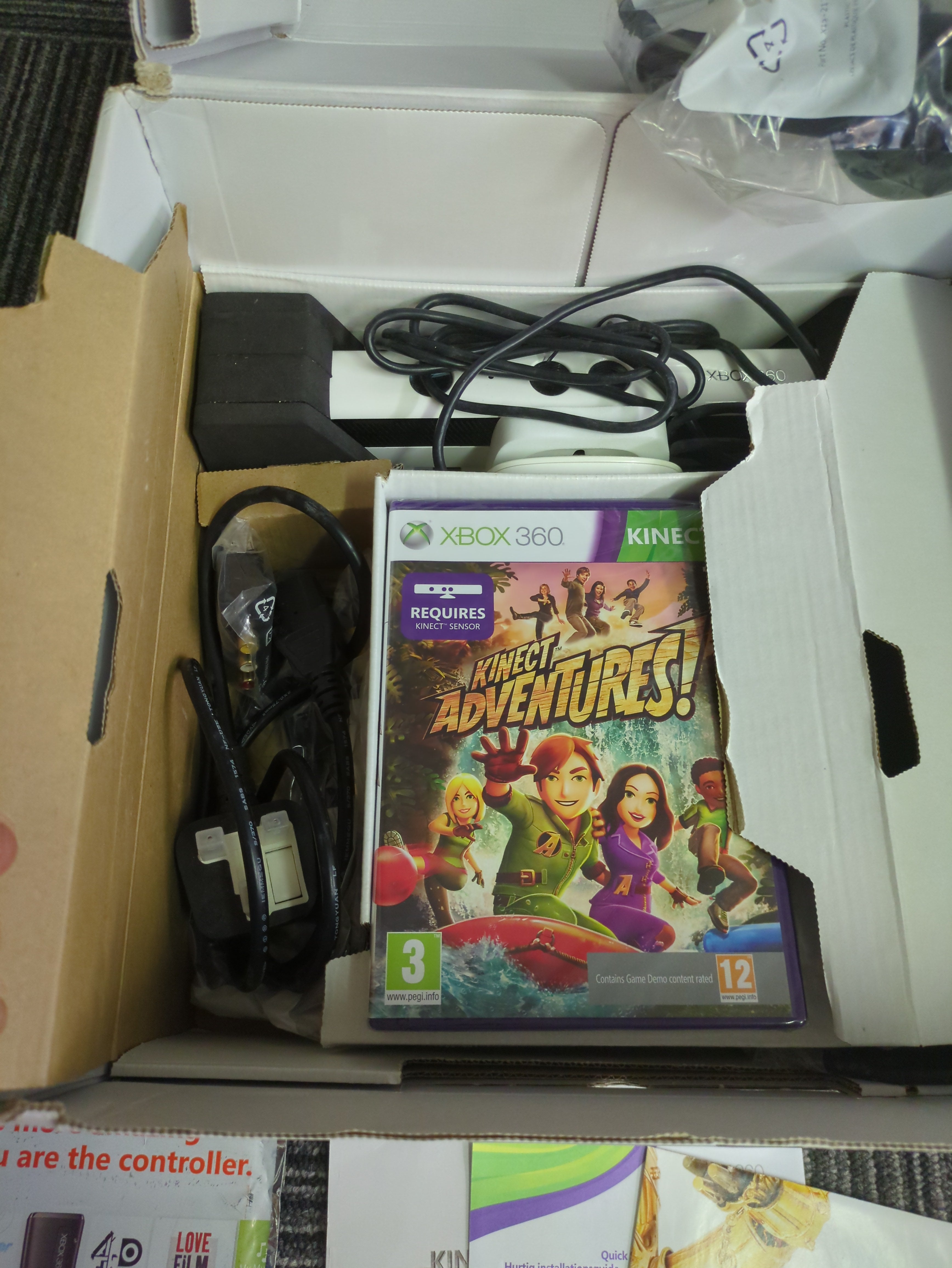 Xbox 360 Limited Edition Kinect Star Wars Console Boxed