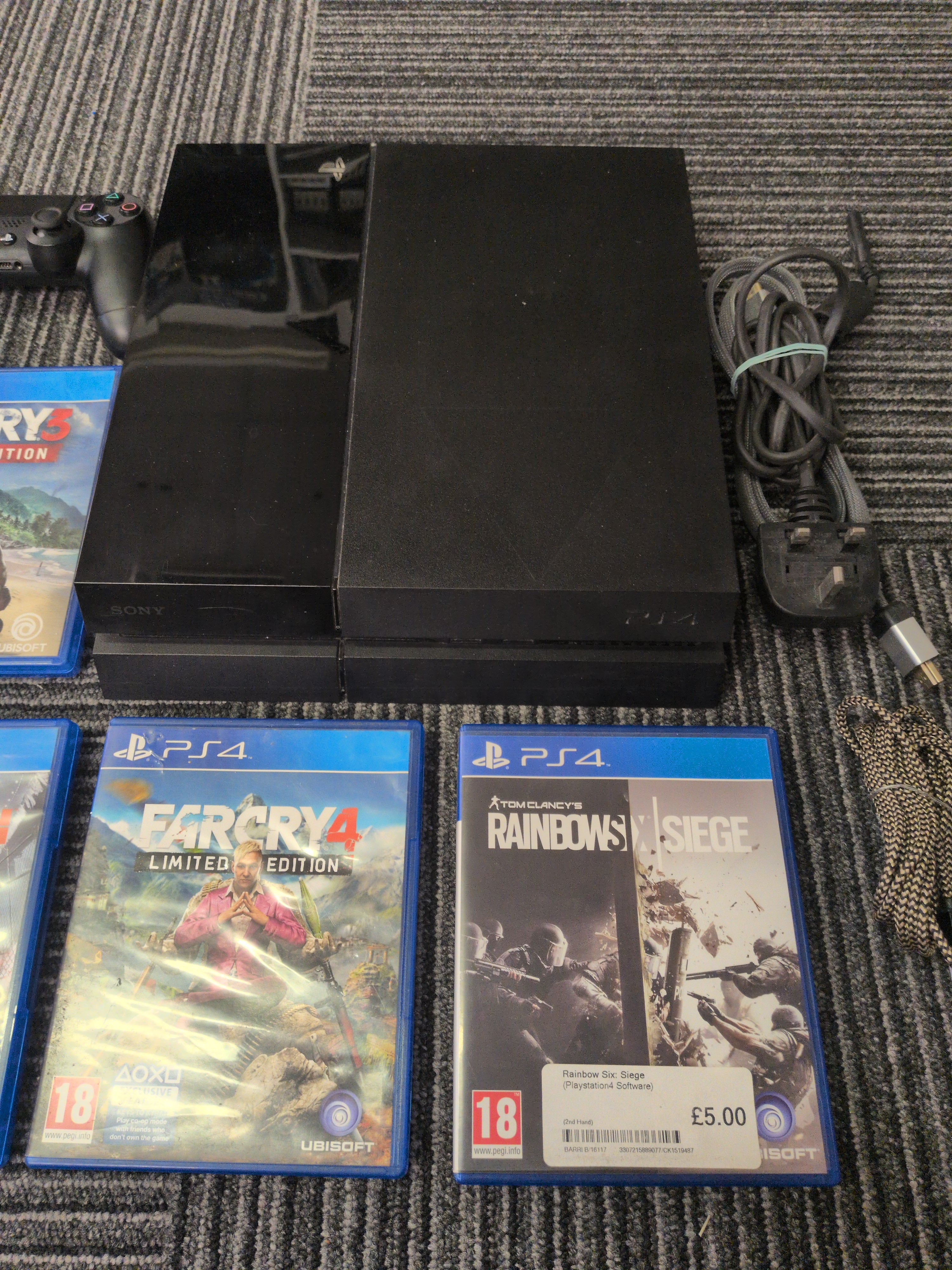 Sony PS4 Original Playstation 4 Console with Games bundle