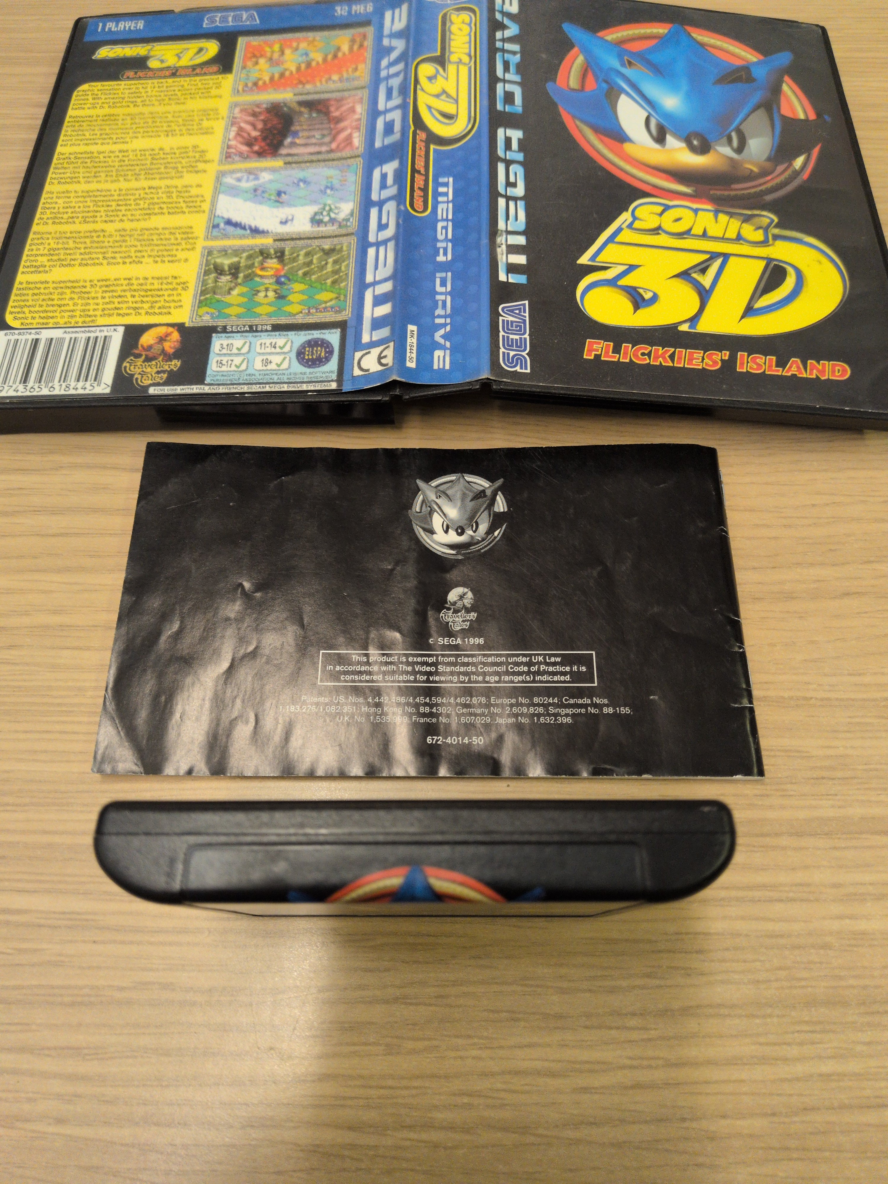 Sonic 3D Flickies' Island Sega Mega Drive game