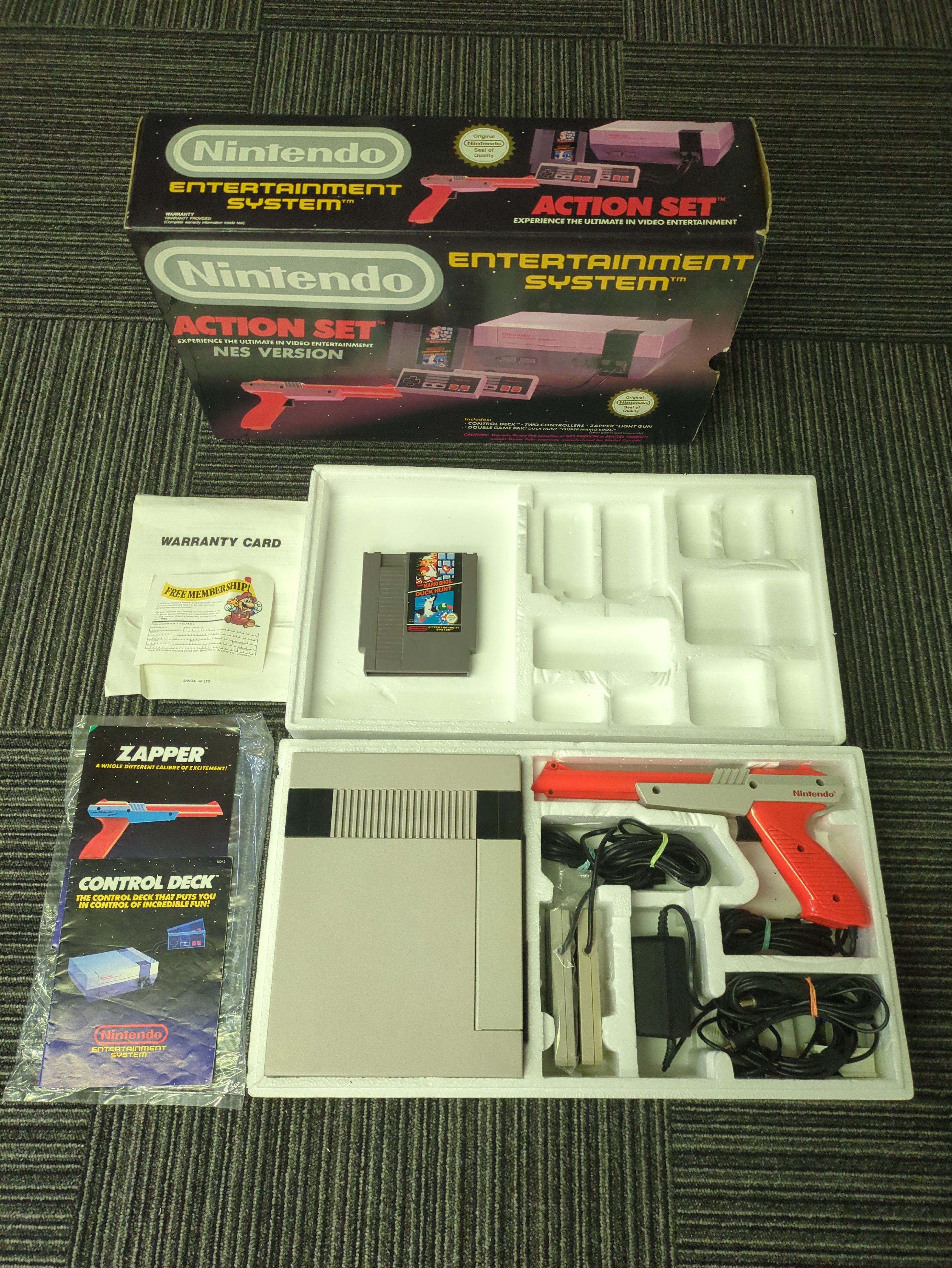 Nintendo Entertainment System Action Set Boxed Console