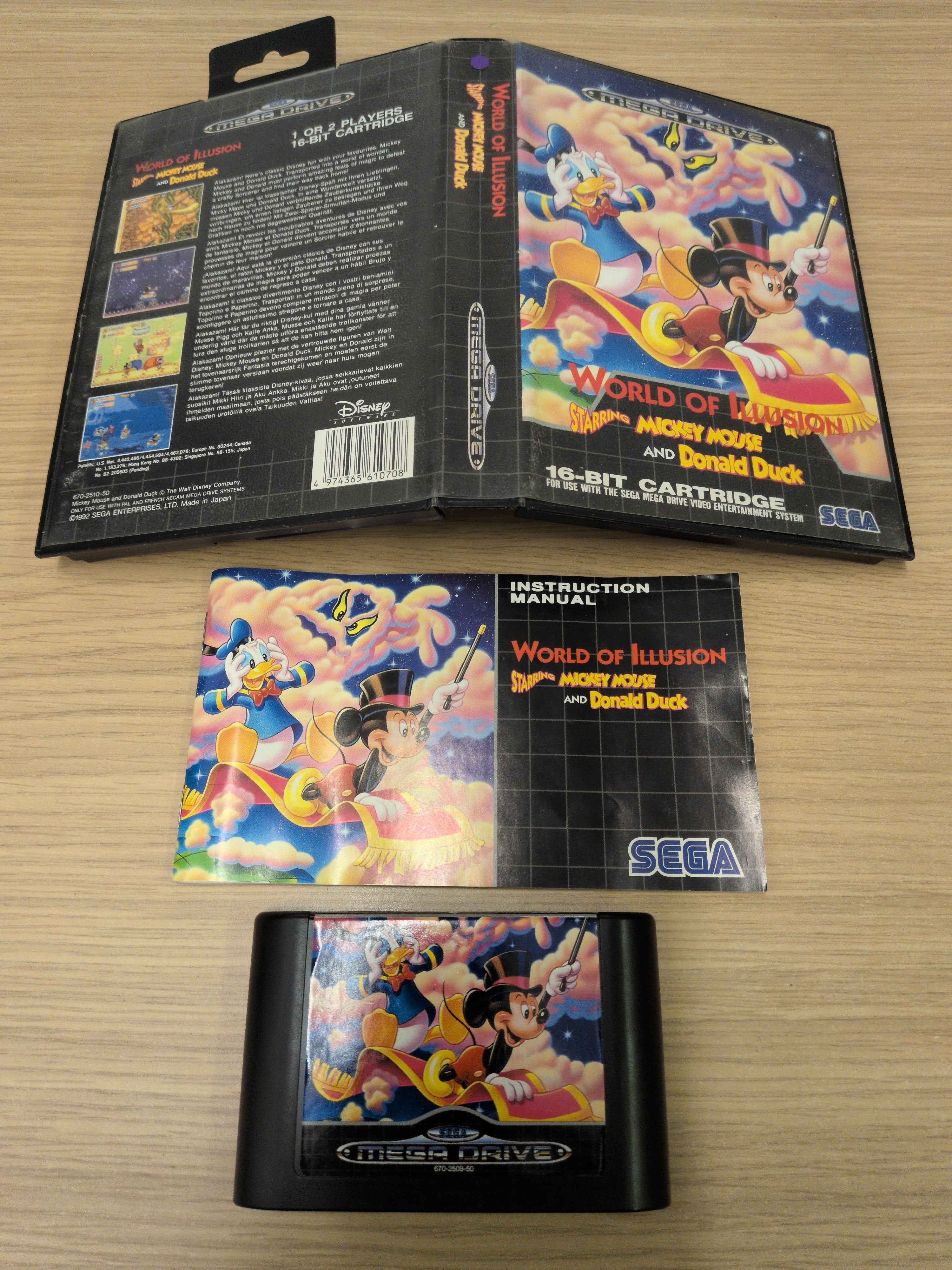 World of Illusion starring Mickey Mouse and Donald Duck (Disney's) Sega Mega Drive game