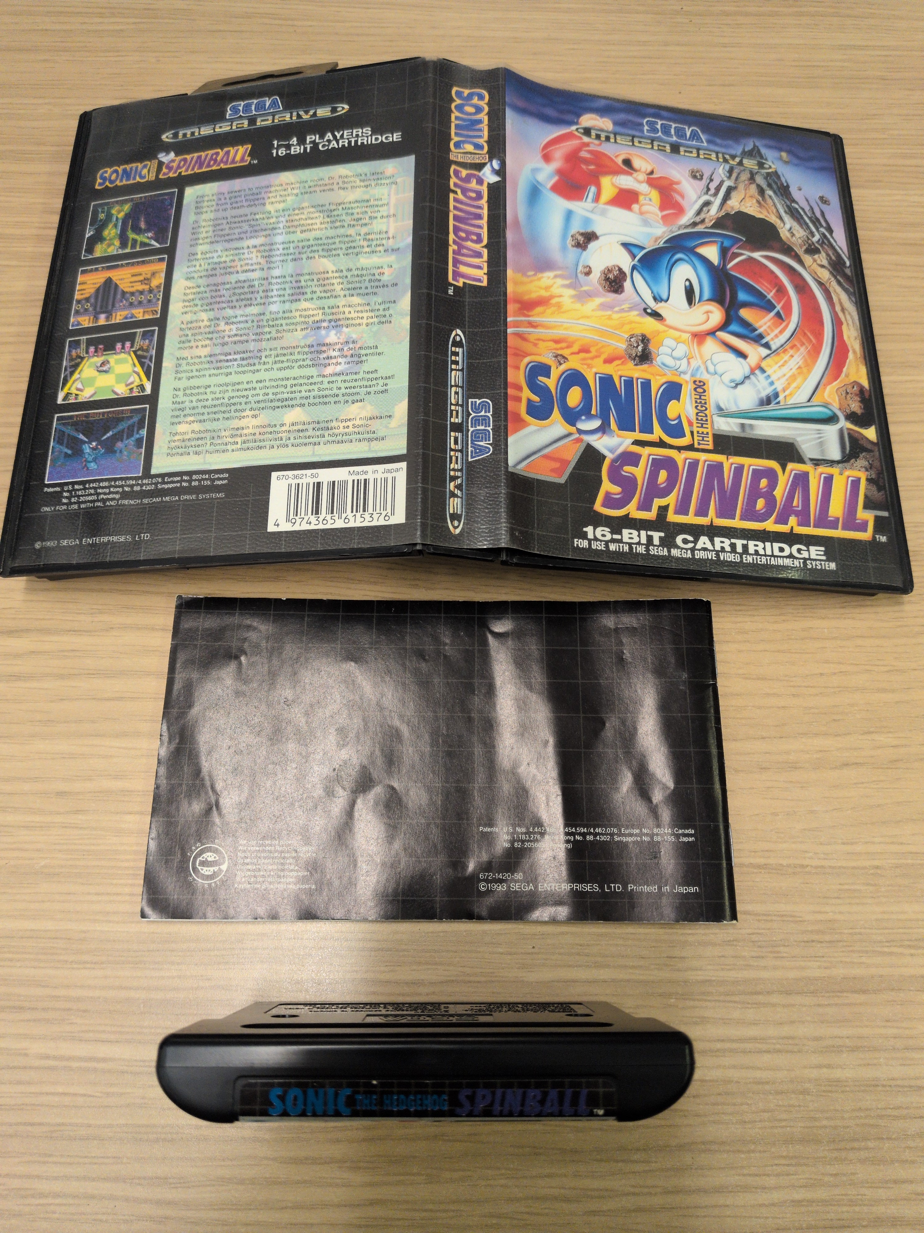 Sonic Spinball Sega Mega Drive game