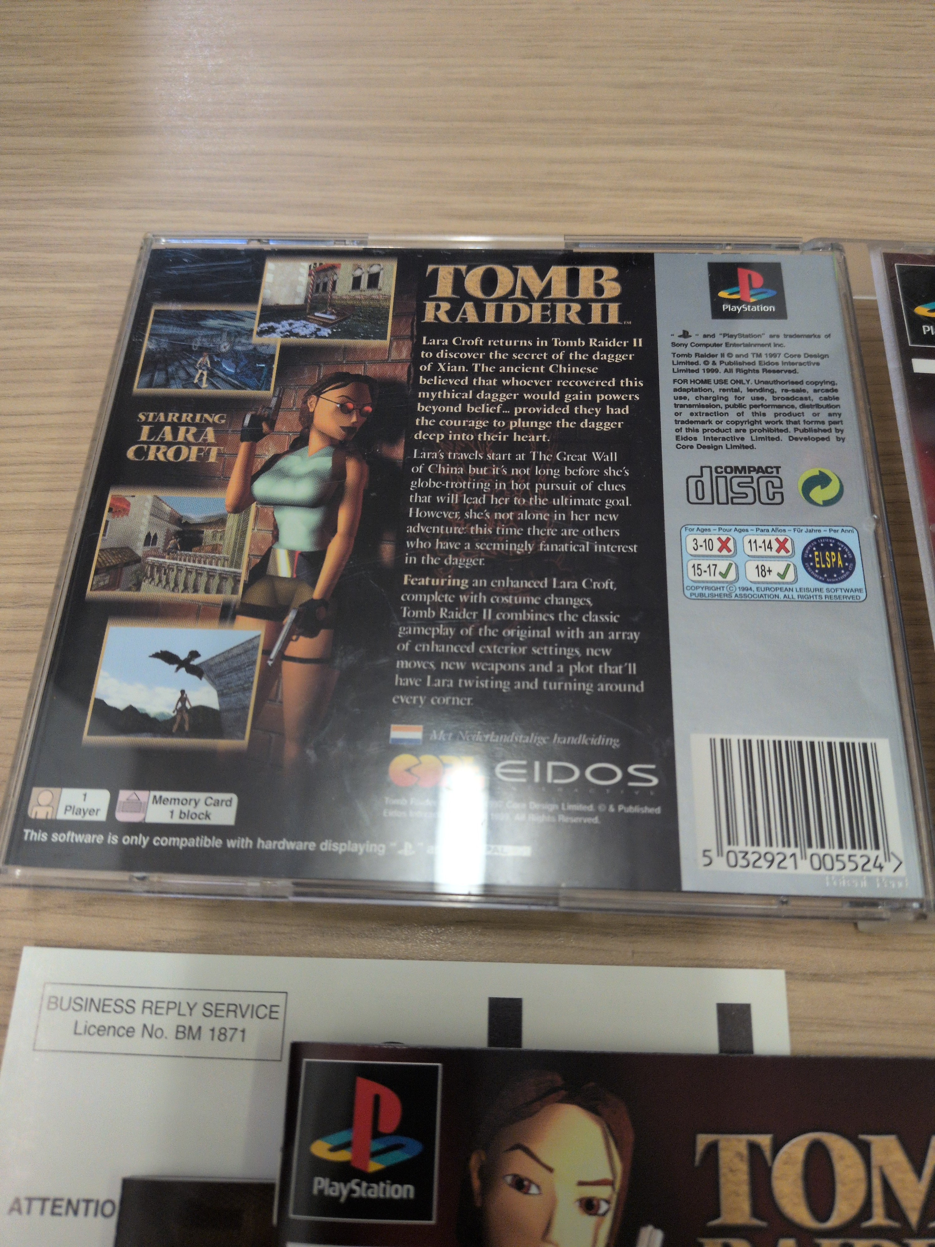 Tomb Raider II Platinum Sony PS1 game