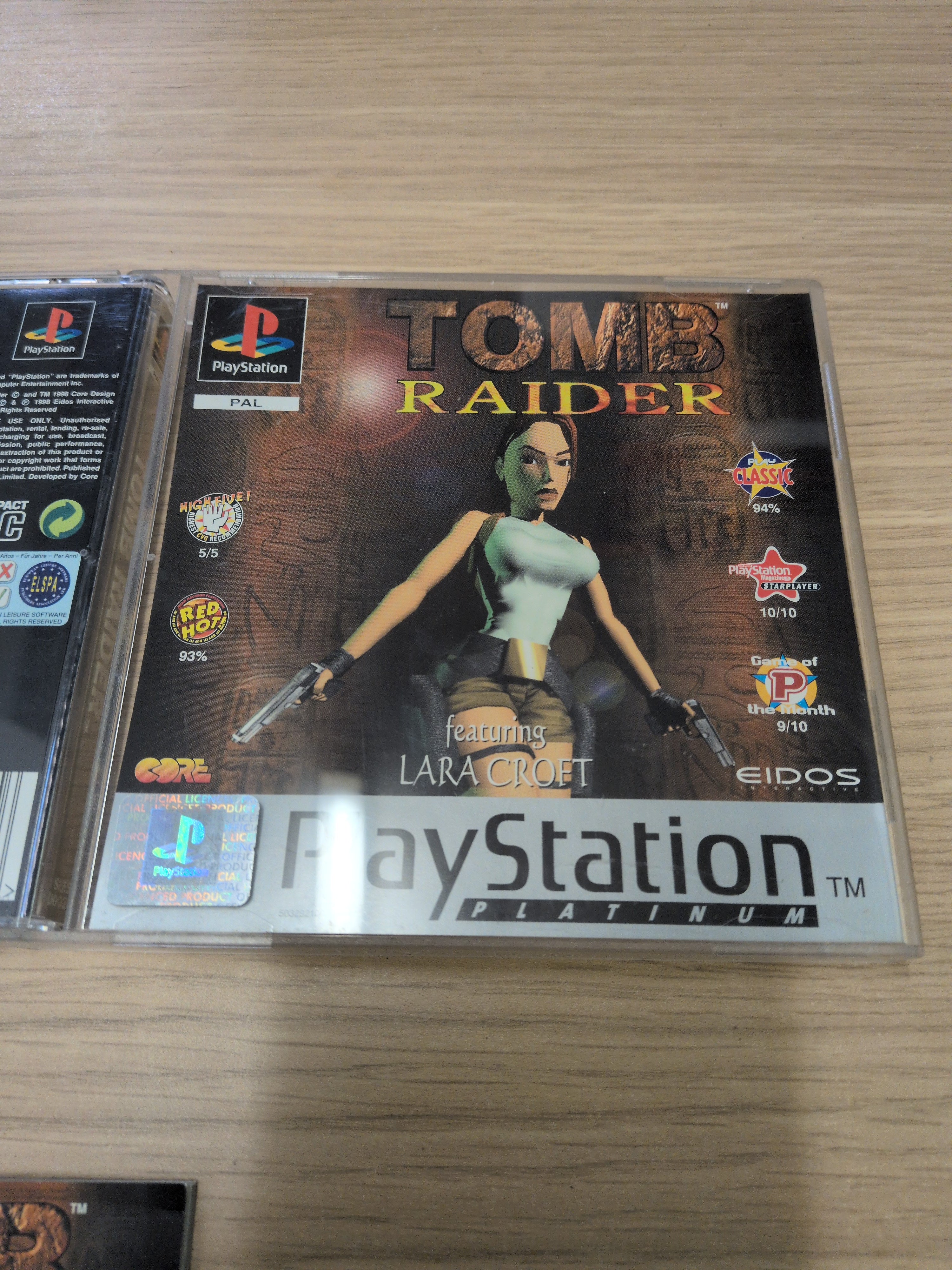 Tomb Raider Platinum Sony PS1 game