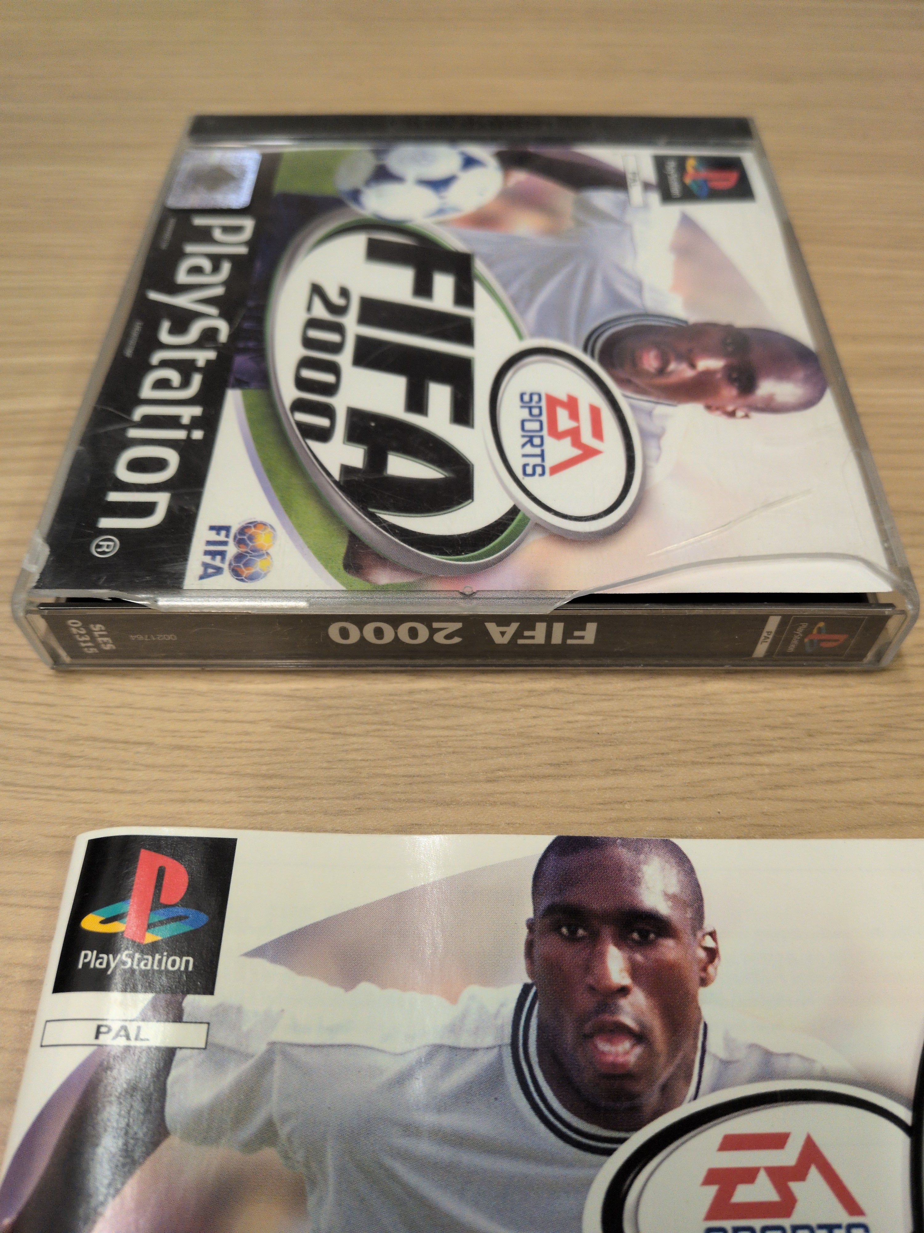FIFA 2000 Sony PS1 game