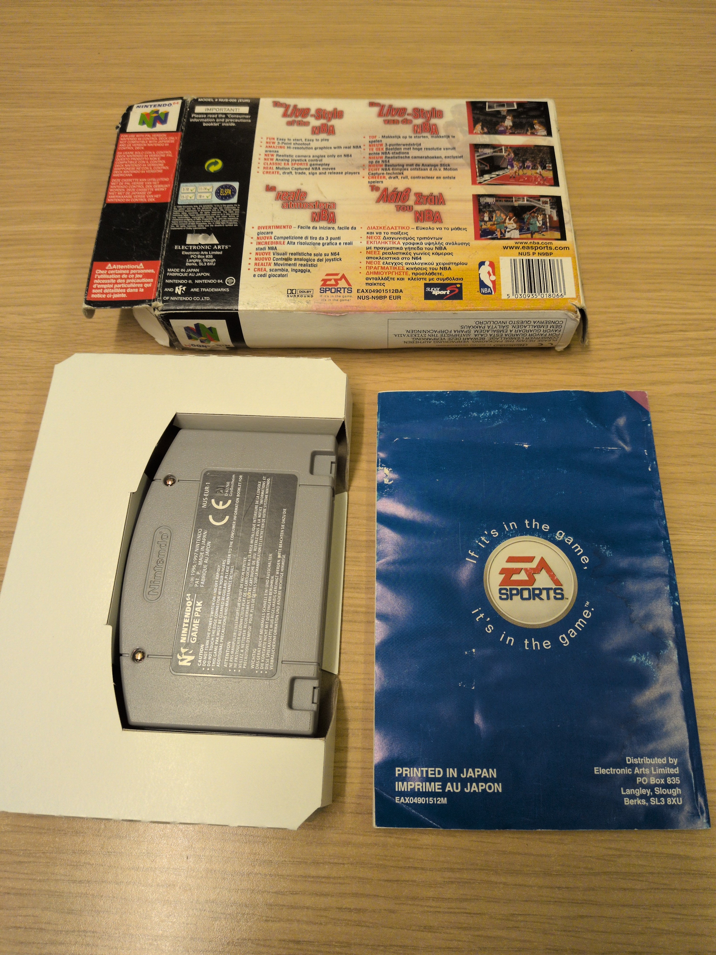 NBA Live 99 Nintendo N64 game