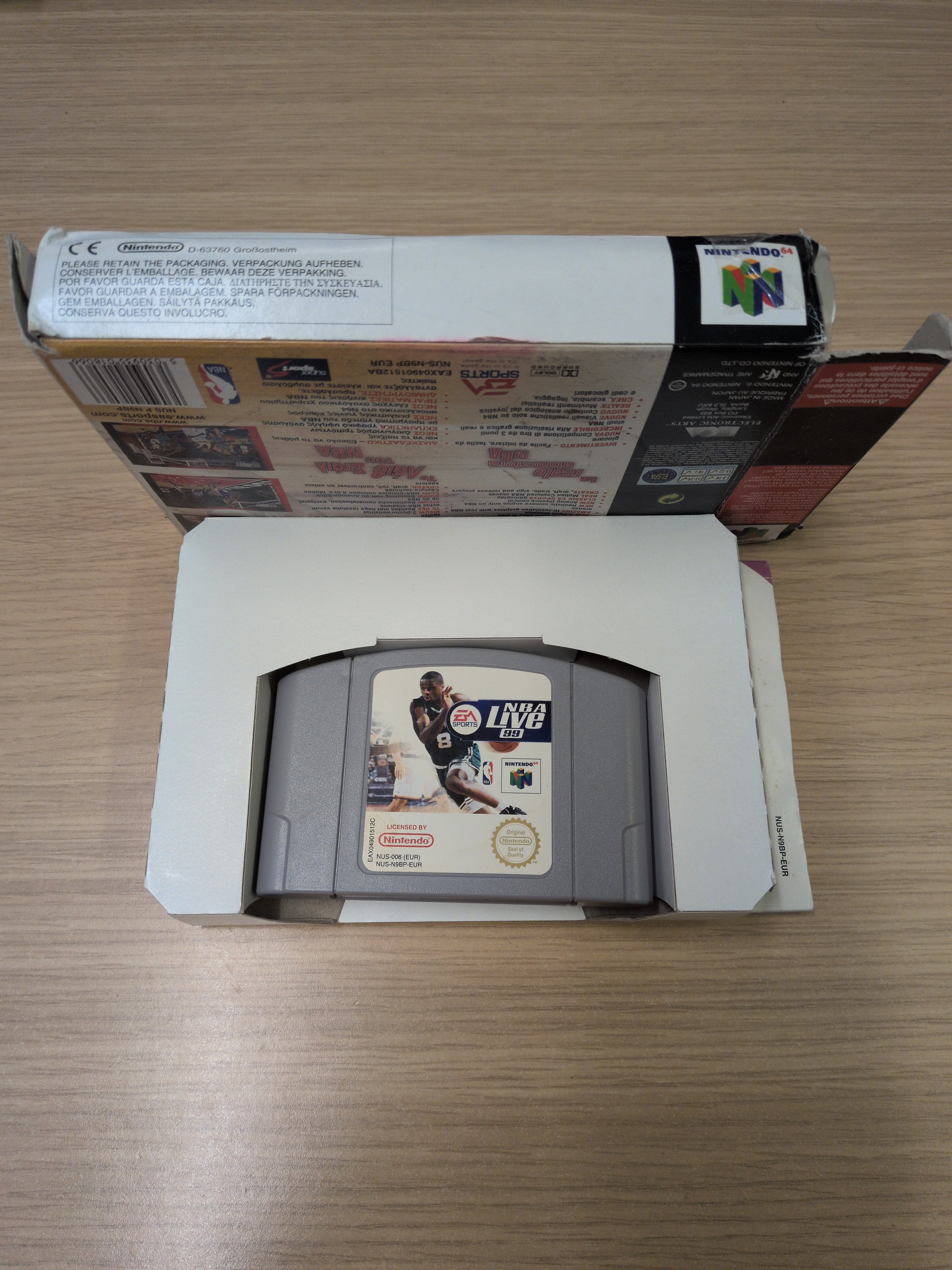 NBA Live 99 Nintendo N64 game