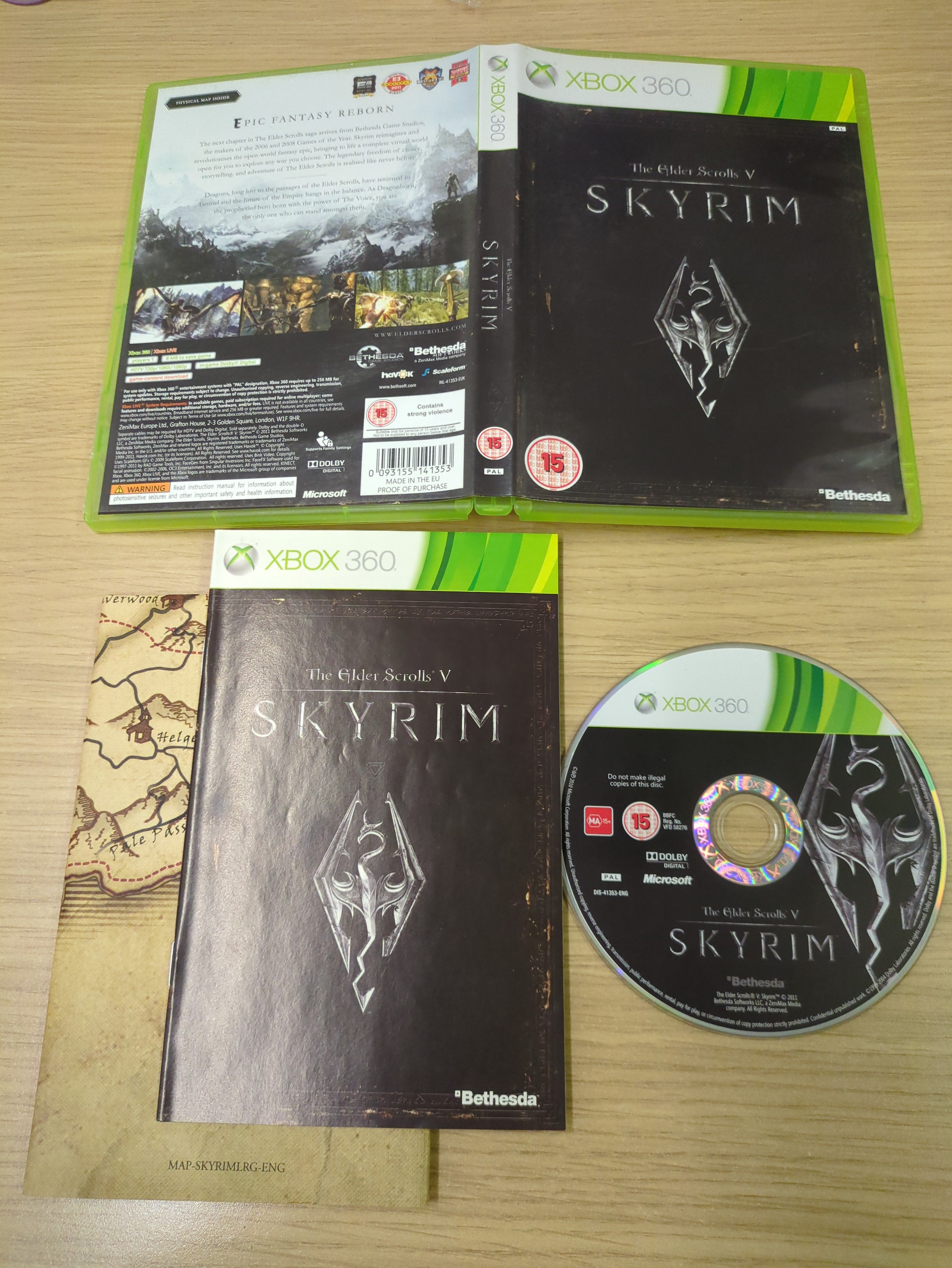 Skyrim Xbox 360 game