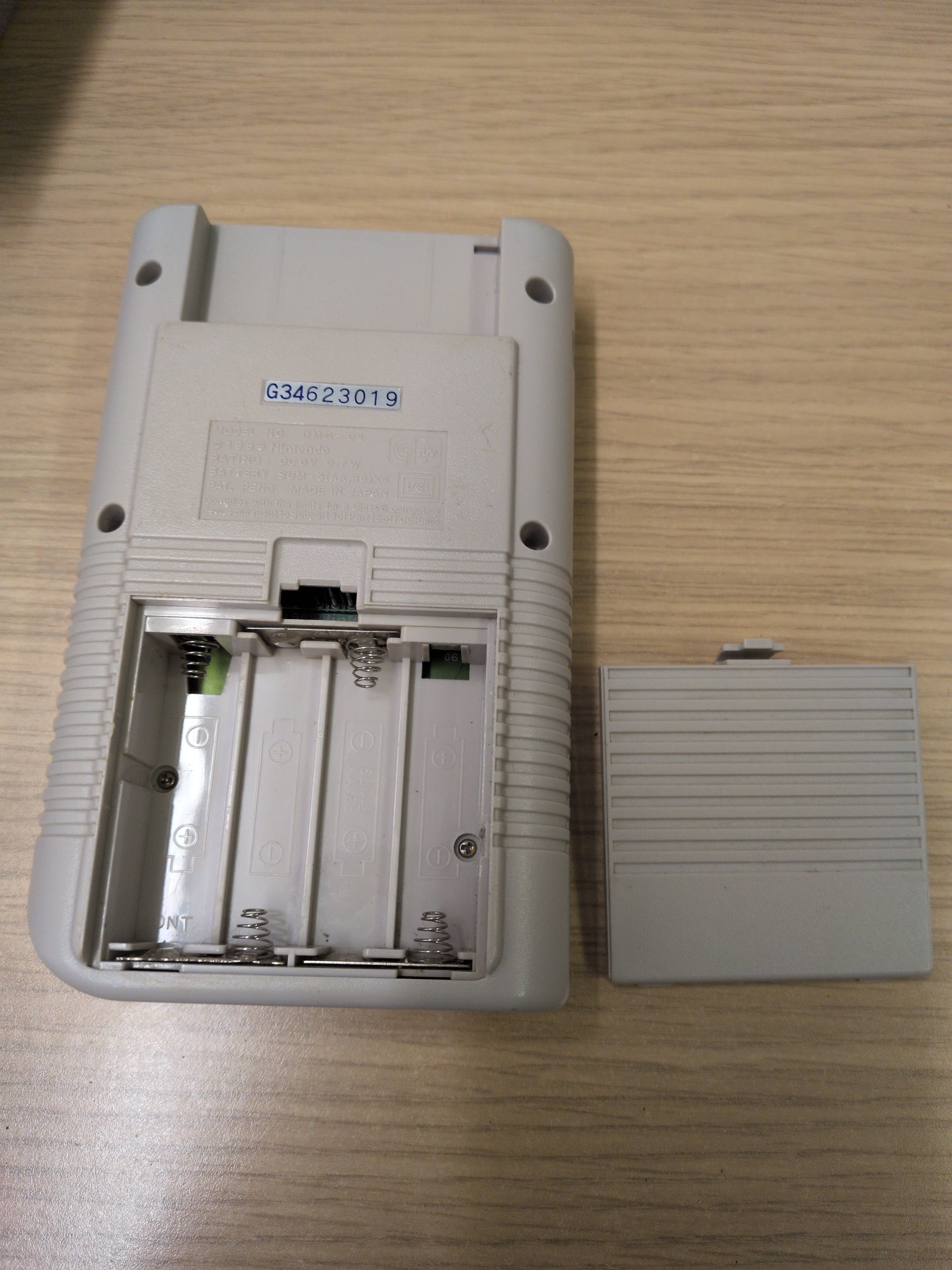 Nintendo Game Boy Handheld Console DMG-01