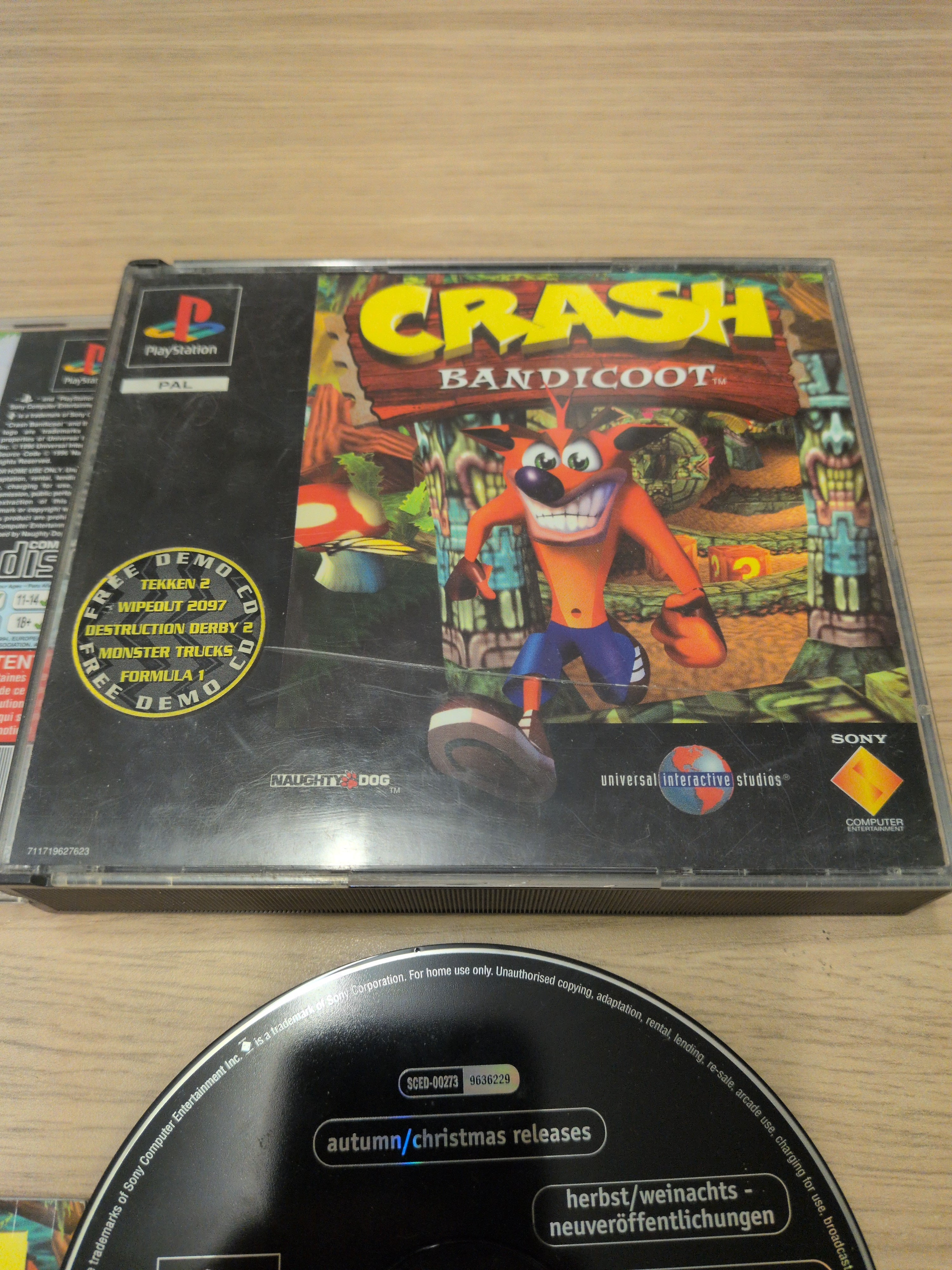 Crash Bandicoot (Big Box) Sony PS1 with demo disc