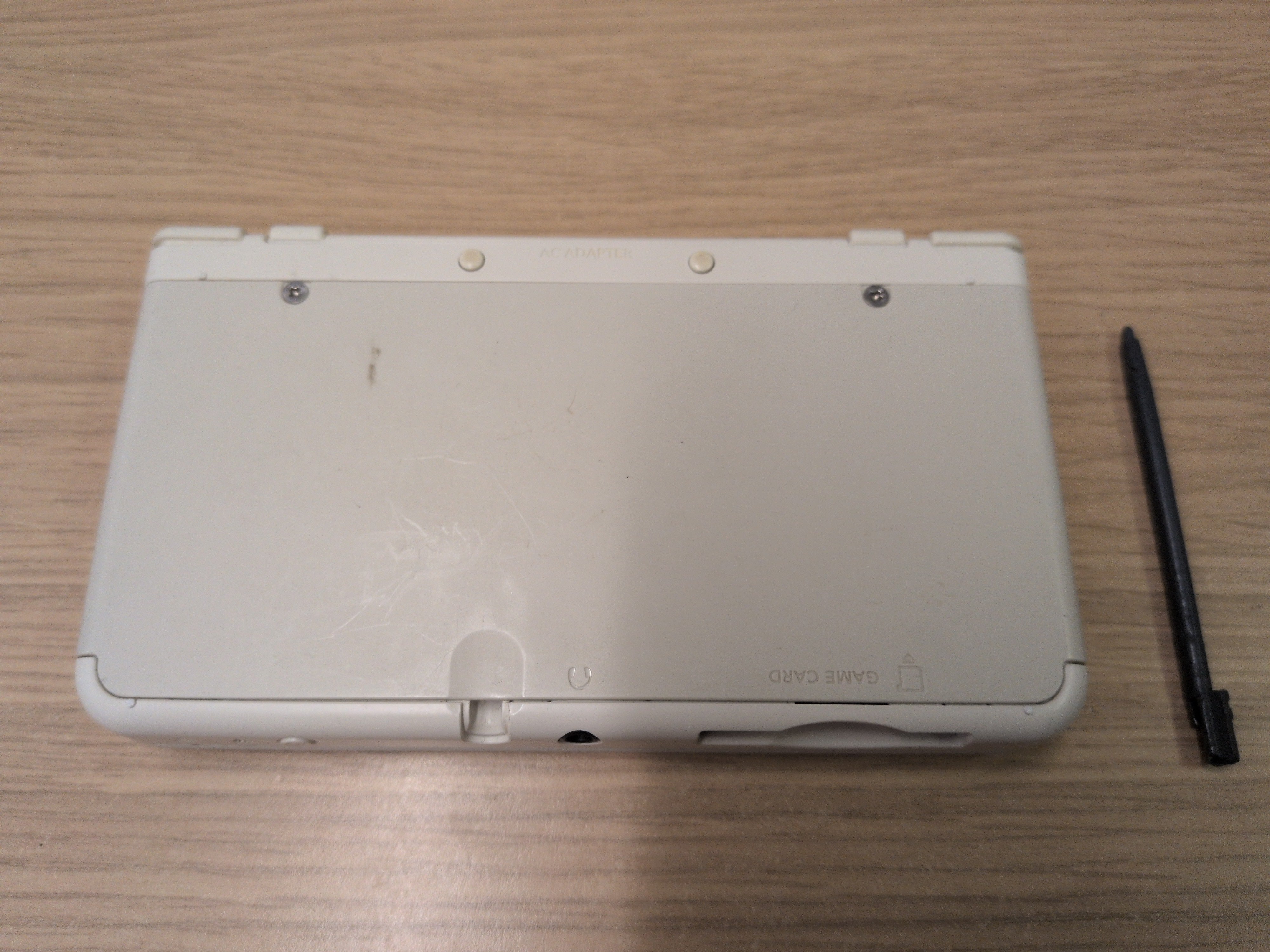 New Nintendo 3DS Console with Pikachu Pokemon Cover Plate
