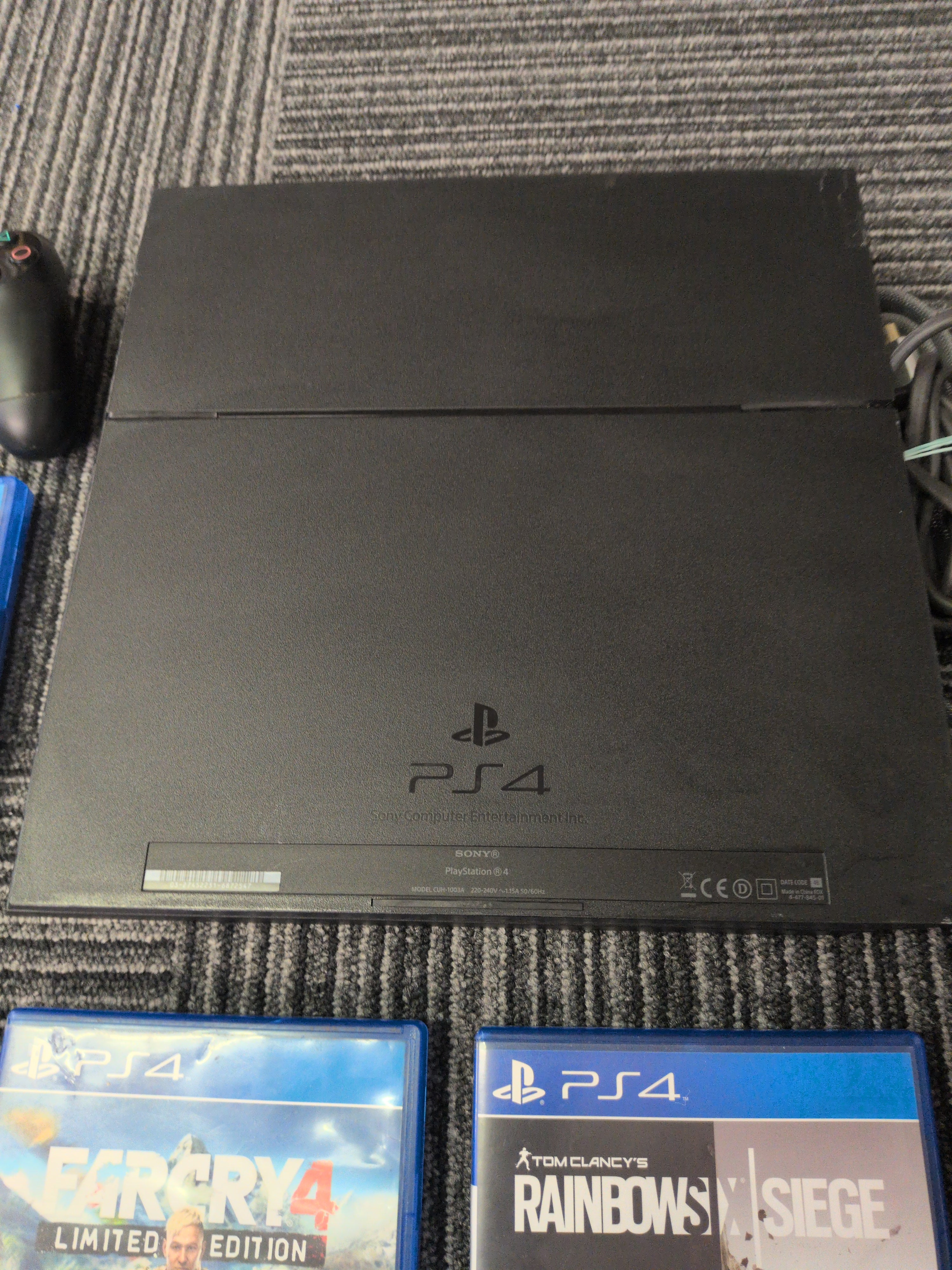 Sony PS4 Original Playstation 4 Console with Games bundle